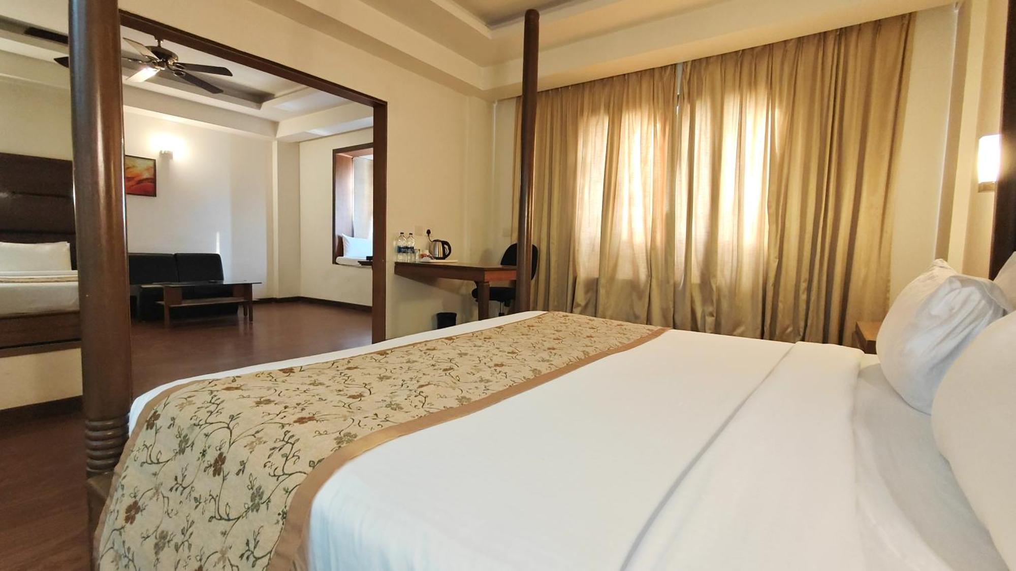 The Sky Imperial, Hotel 4*