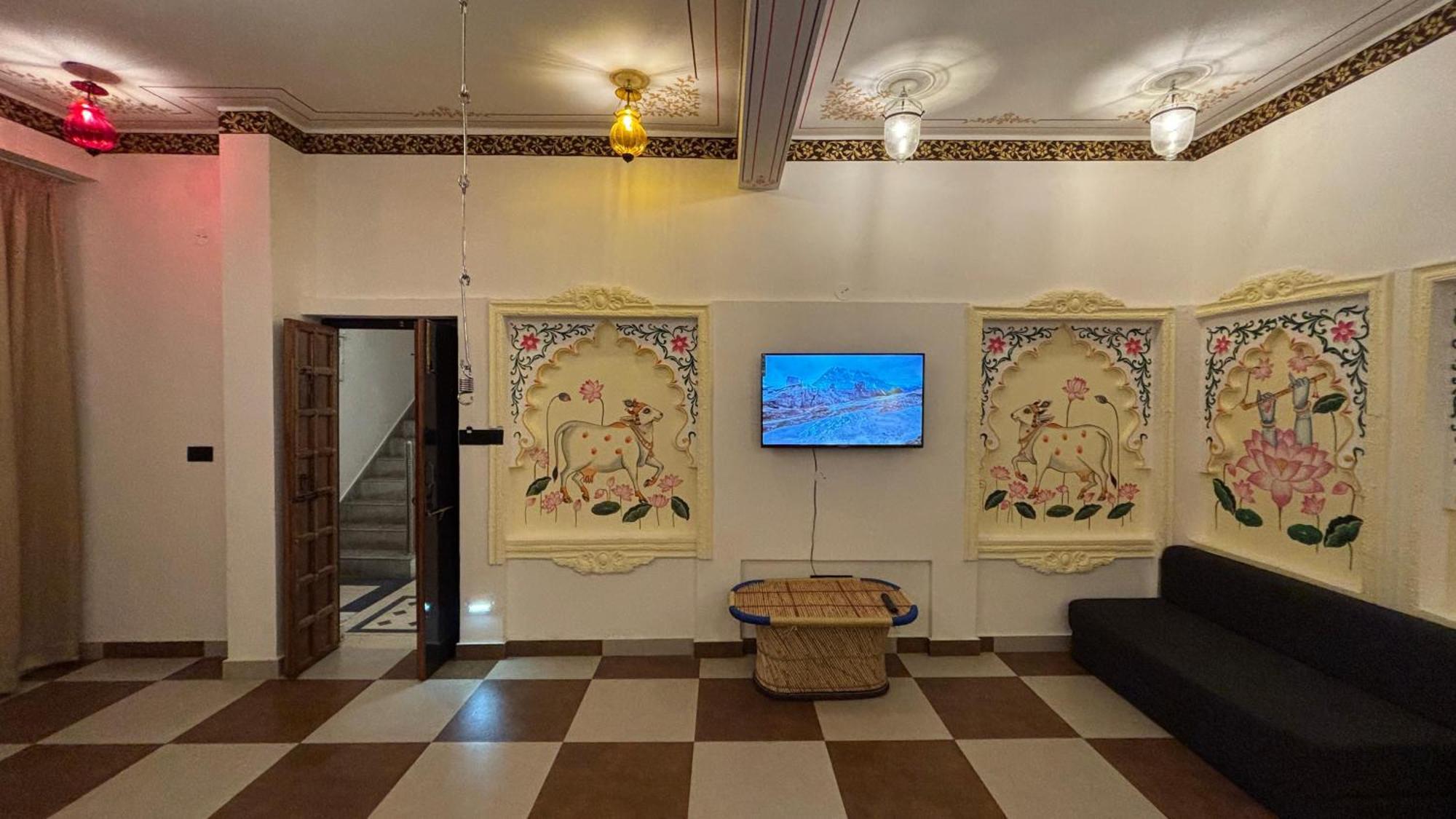 Ushaan Haveli