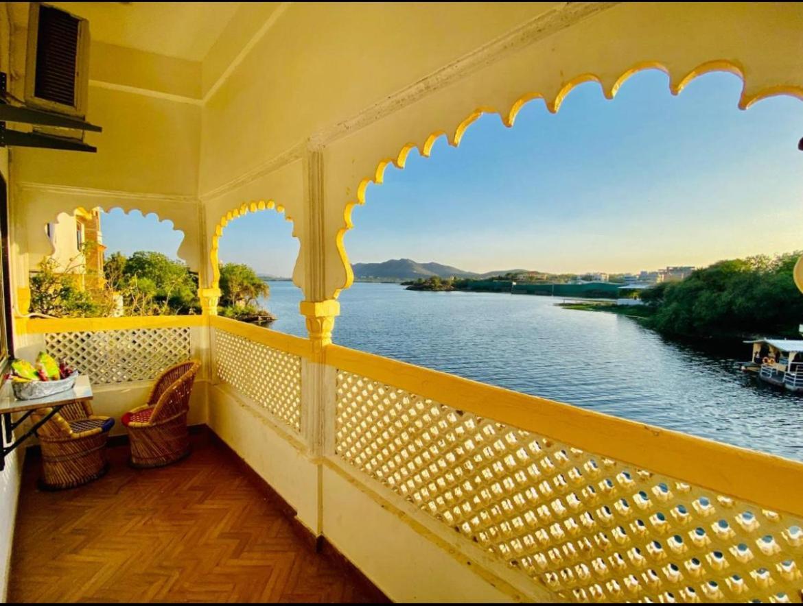 Hotel Vallabhgarh A Facing Balcony 3*