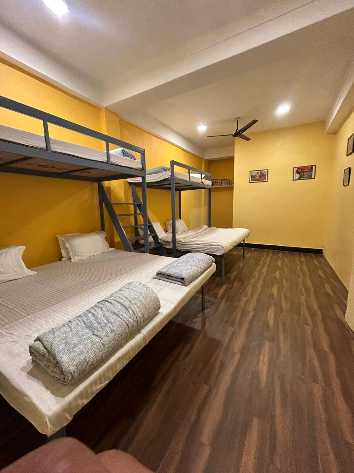 Hostel Padharo