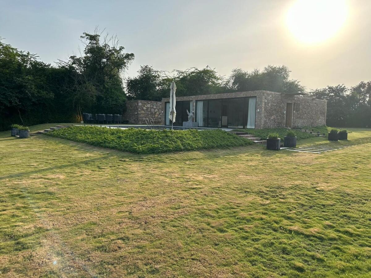 Villa Kesar On The *