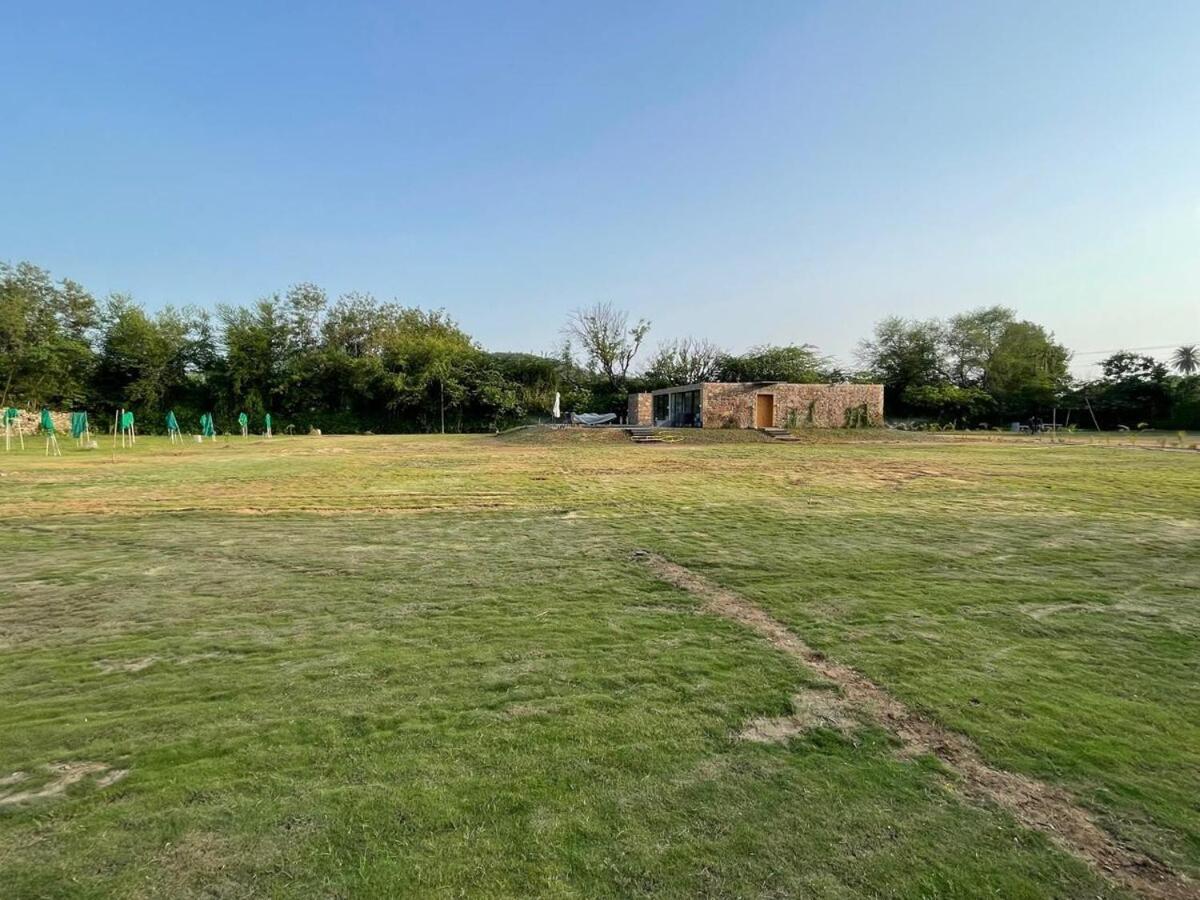 Villa Kesar On The *