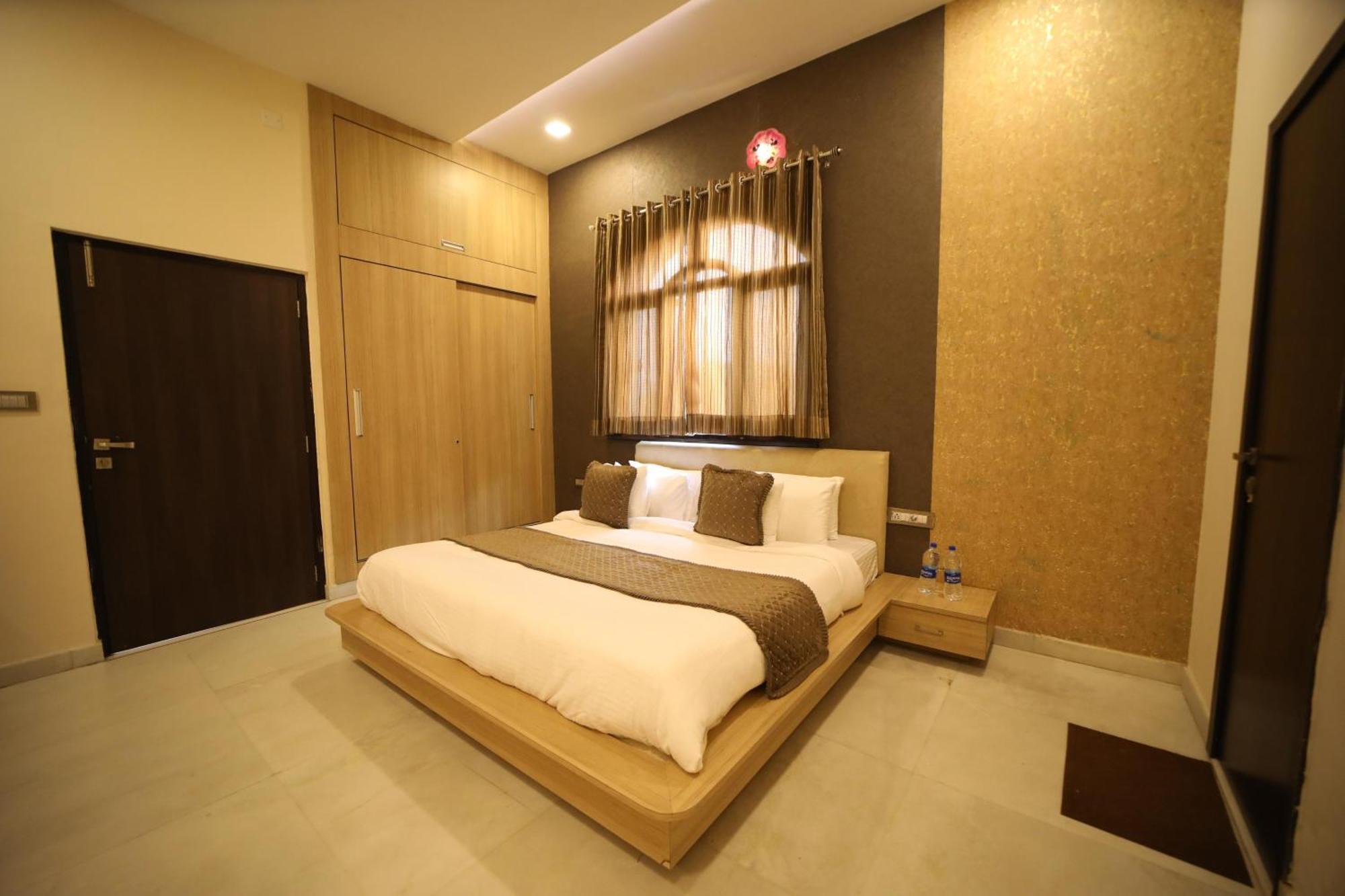 Casa Vista Hideaway 4br By Homeyhuts *