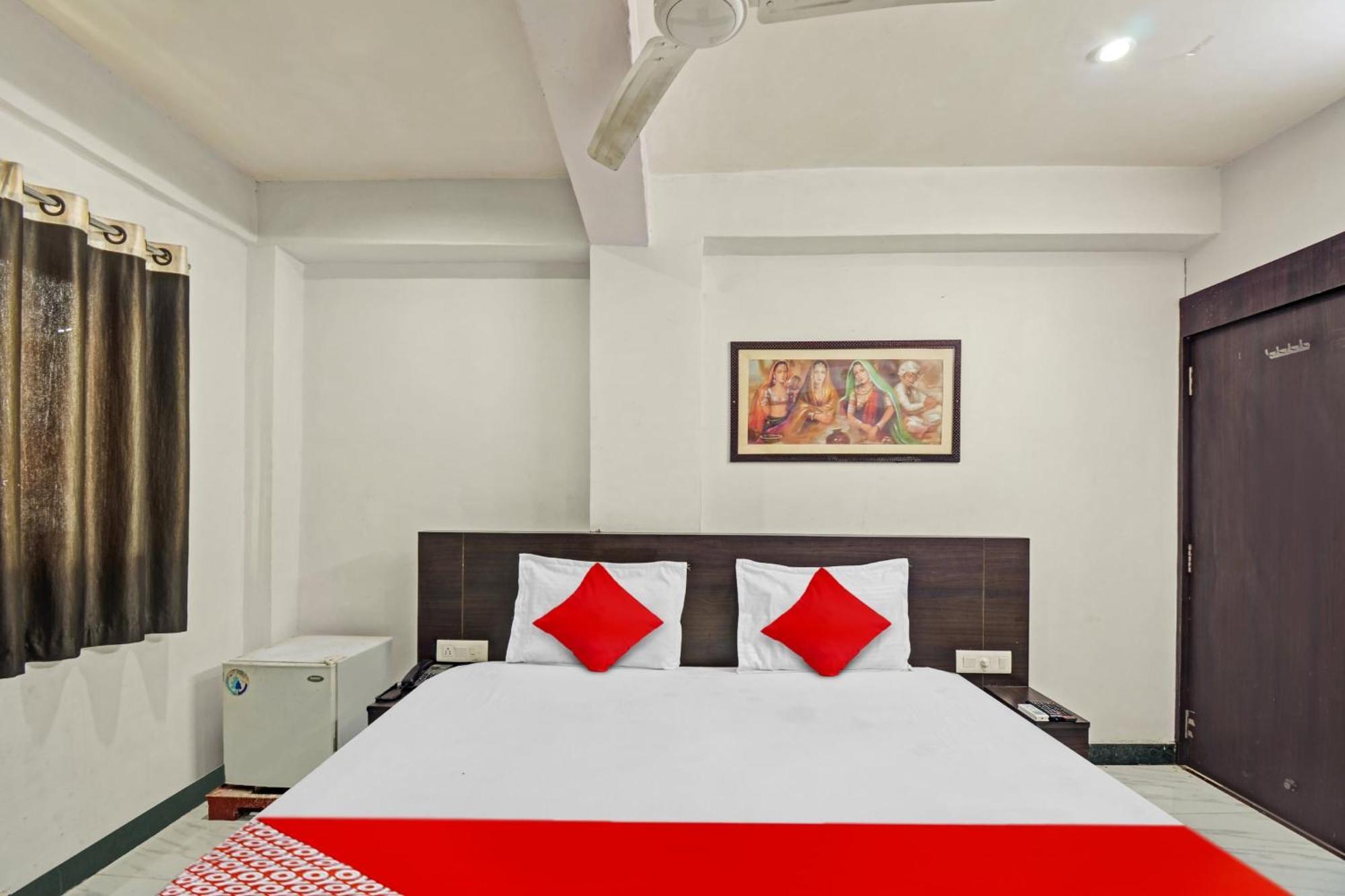 O Kk Palace Udaipur