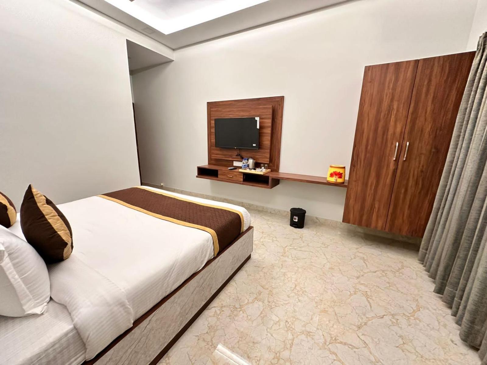 Resort Manas By Rudrakshi Udaipur