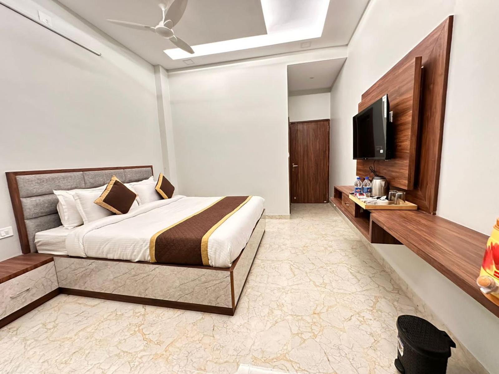 Resort Manas By Rudrakshi *