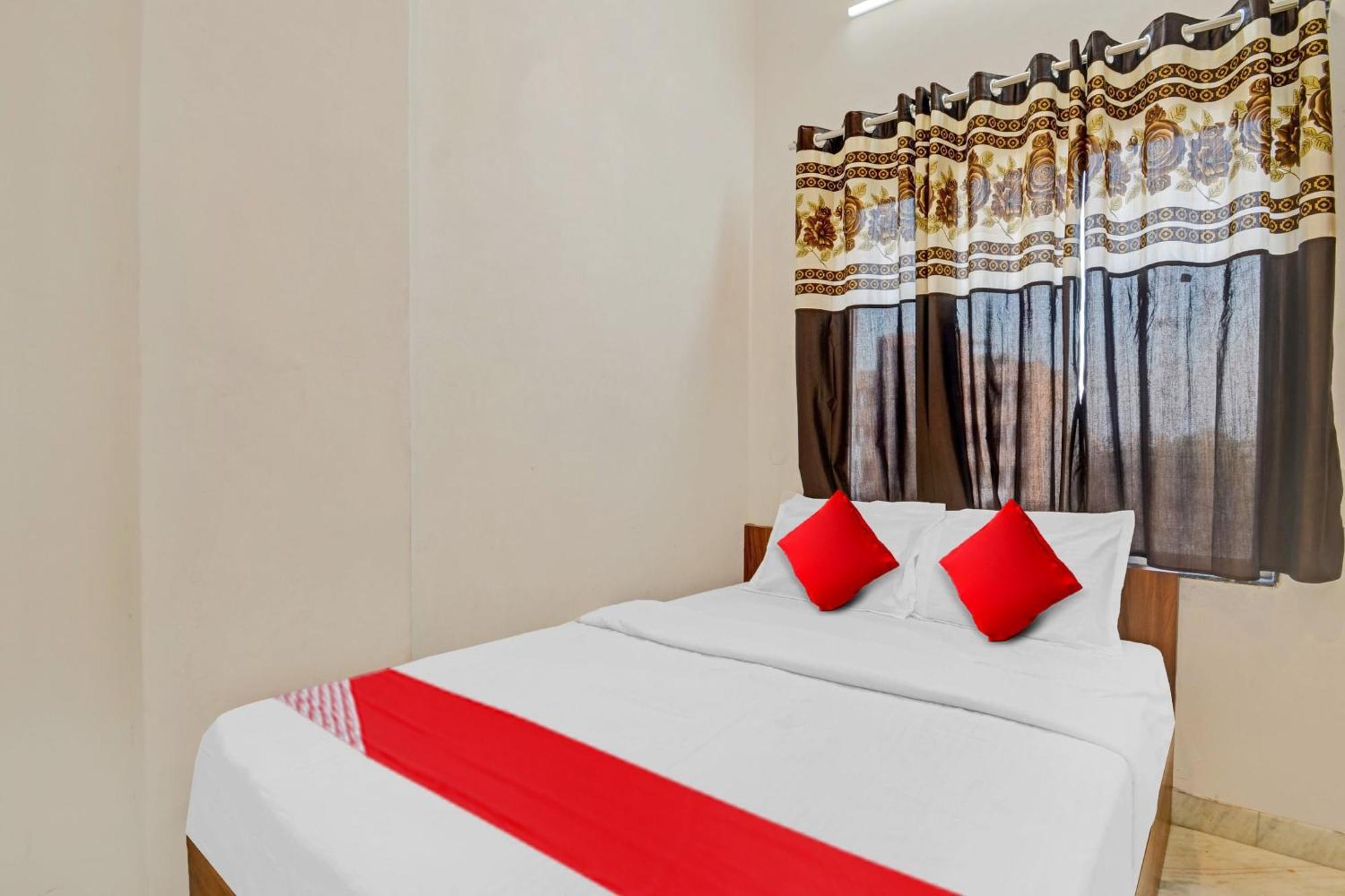 O Silver Valley Hotel 4*