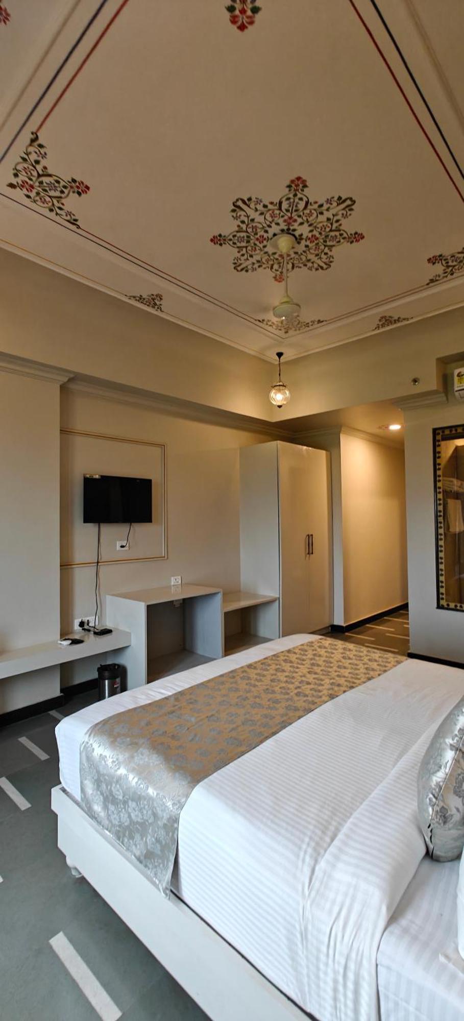 The Biletha Bagh Hotel