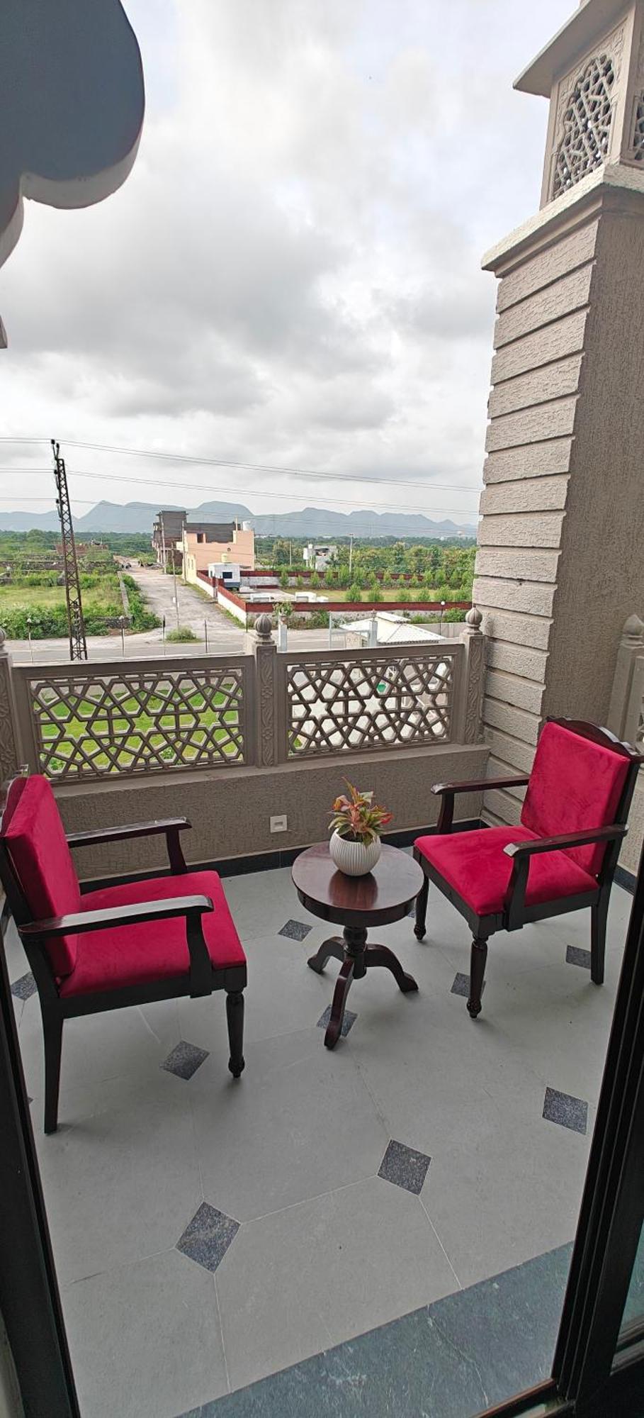 The Biletha Bagh 4*