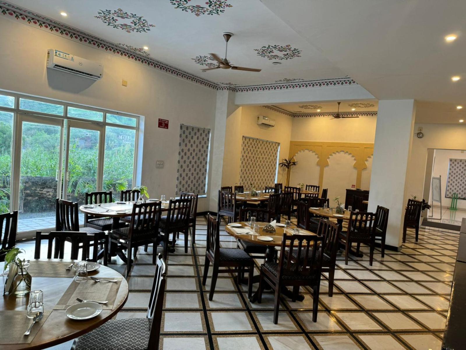 Hotel Jag Aravali Udaipur- Experience Nature Away From Hustle 4*