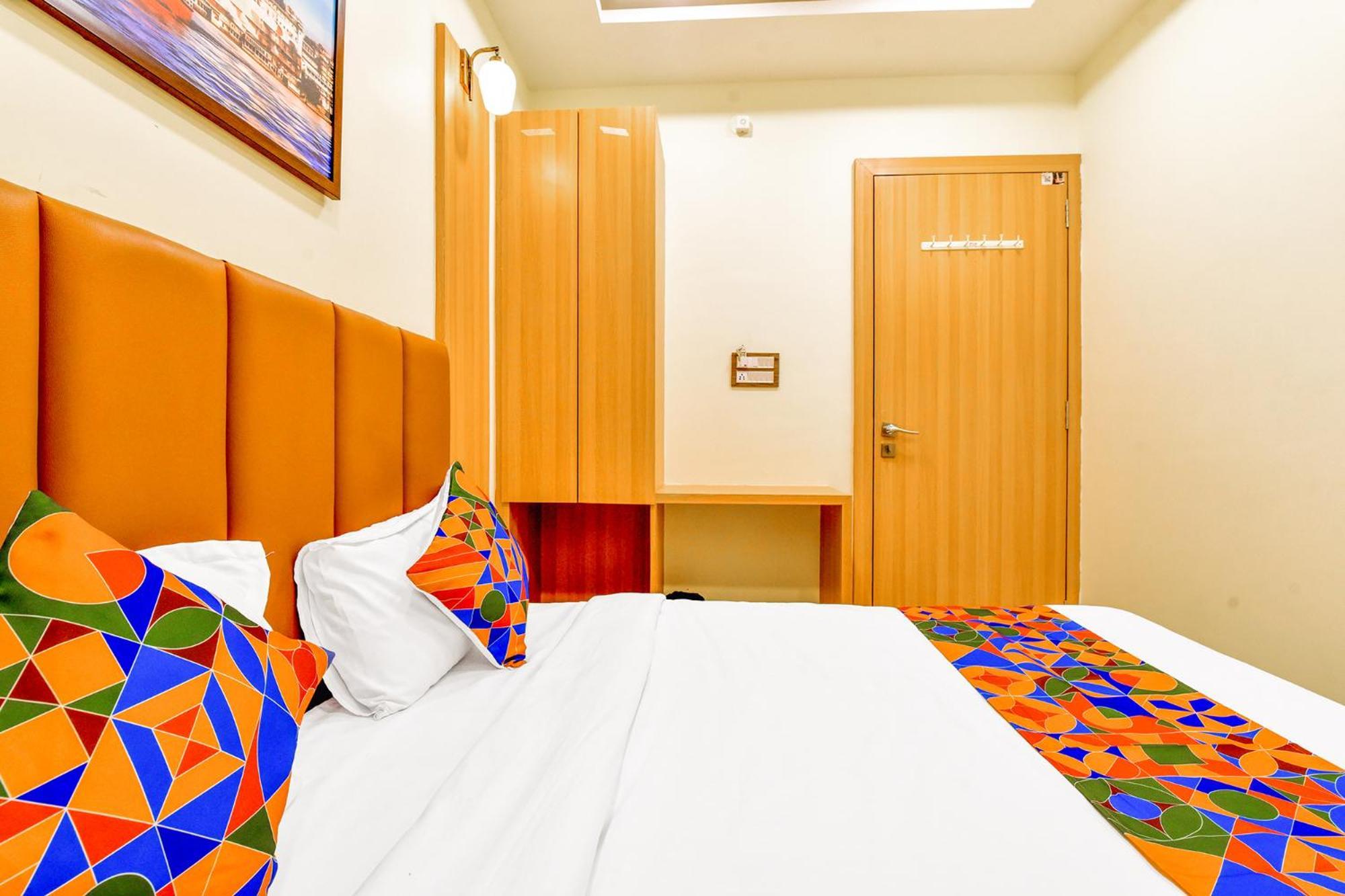 Hotel Fabexpress Mewar Shine