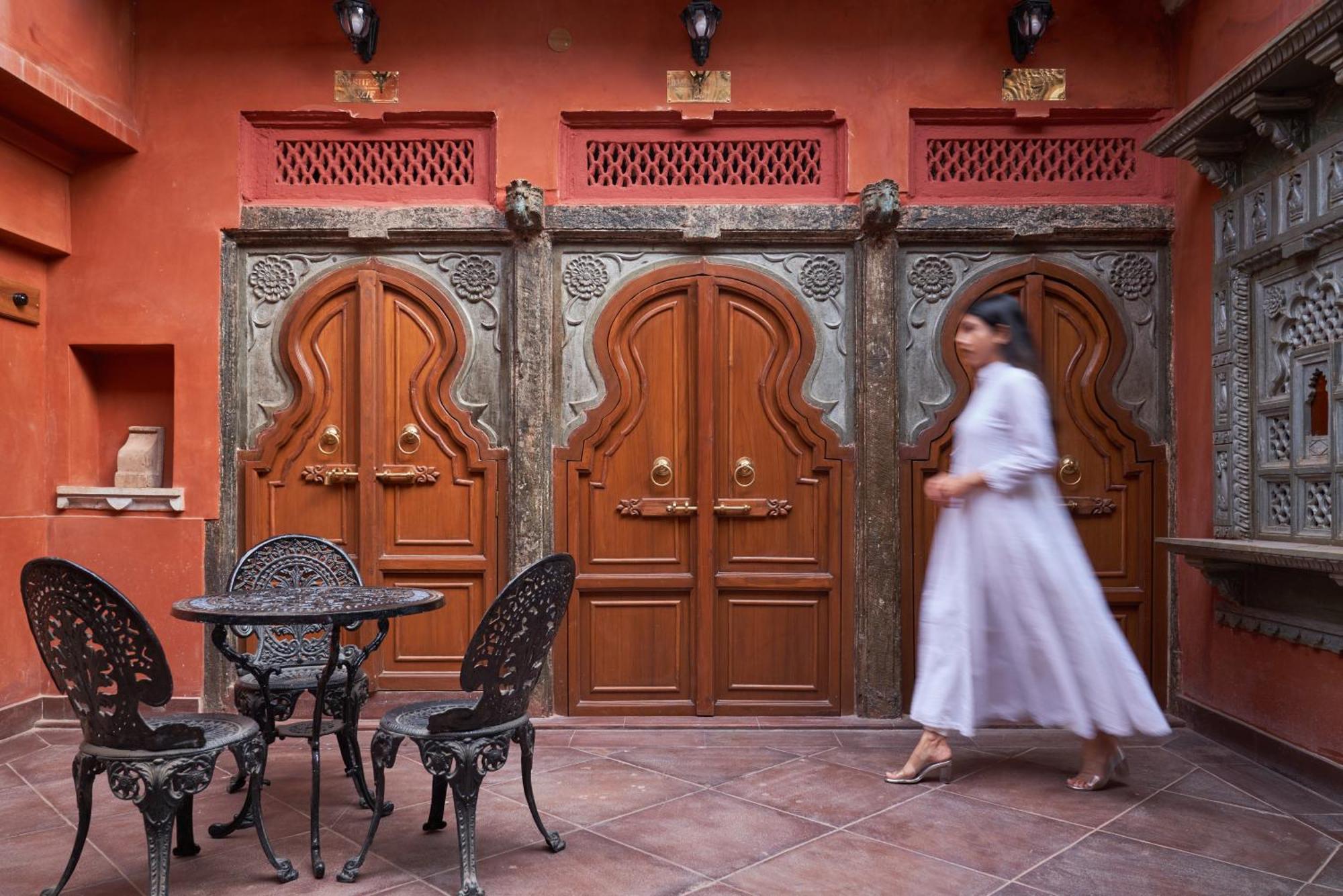 Kaladwas Lal Haveli Hotel Udaipur