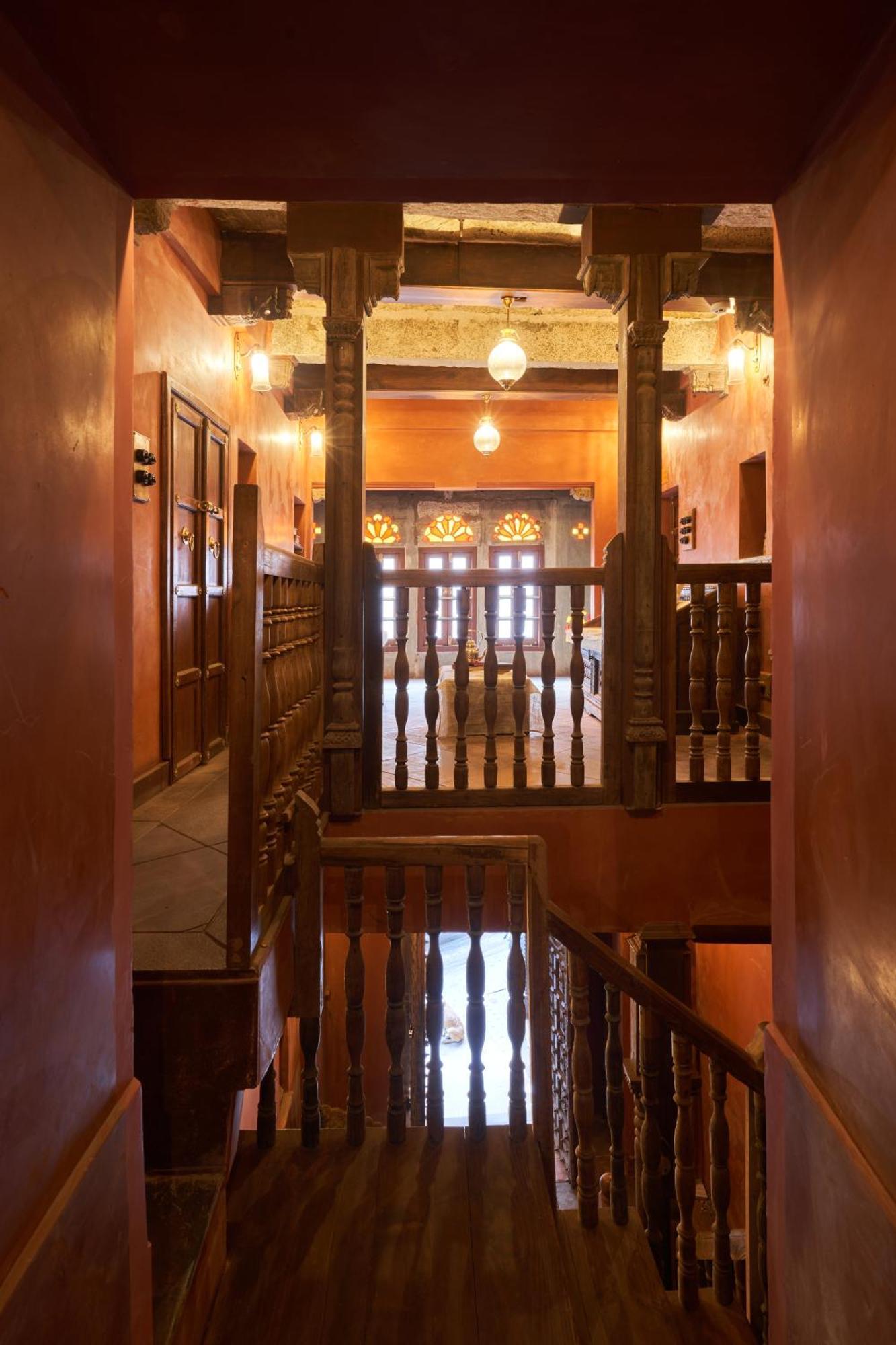 Kaladwas Lal Haveli Hotel *