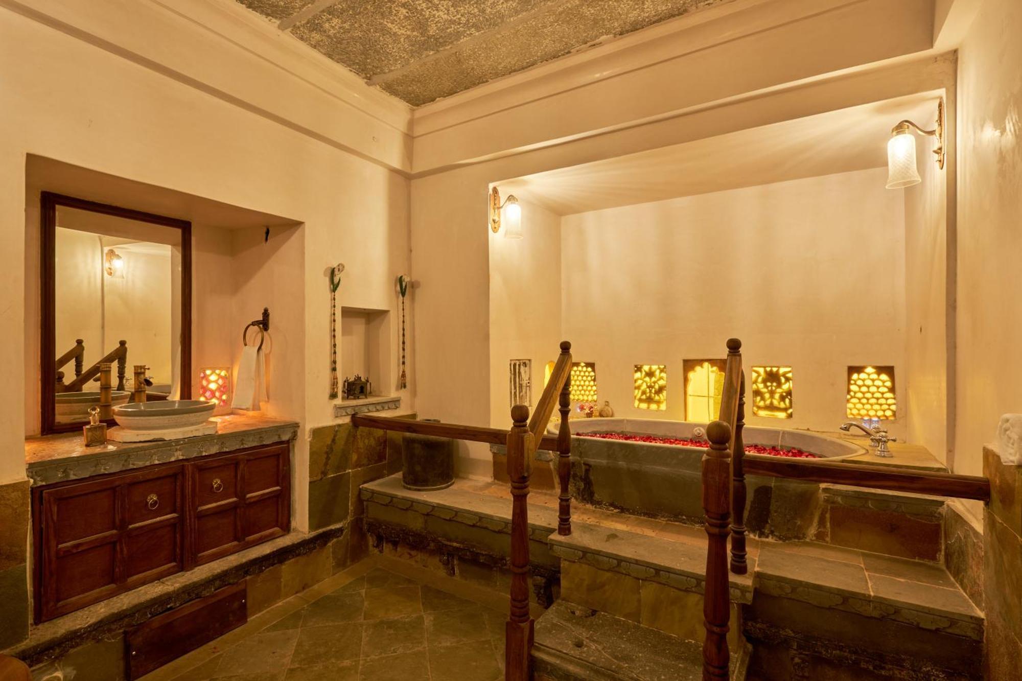 Kaladwas Lal Haveli * Udaipur