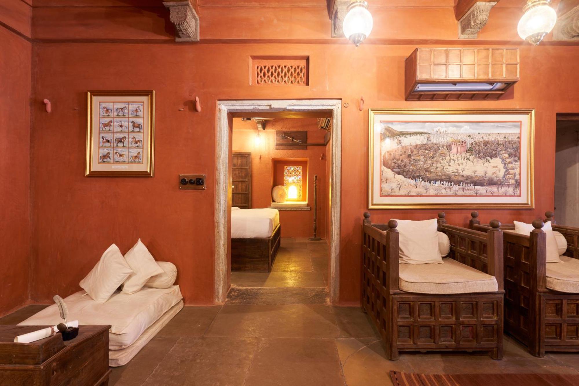 Kaladwas Lal Haveli Hotel Udaipur