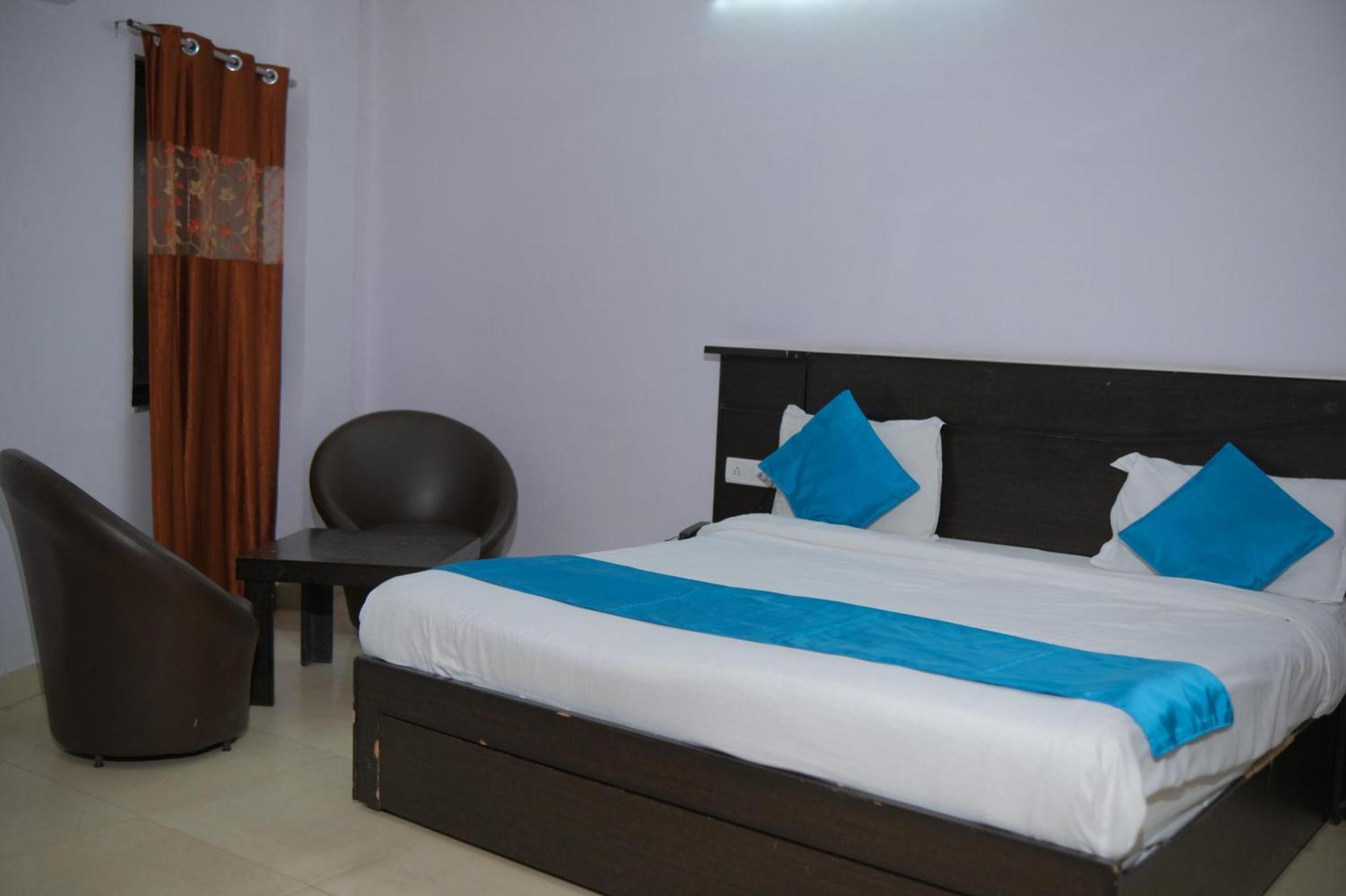 Hotel Quality Time 3*