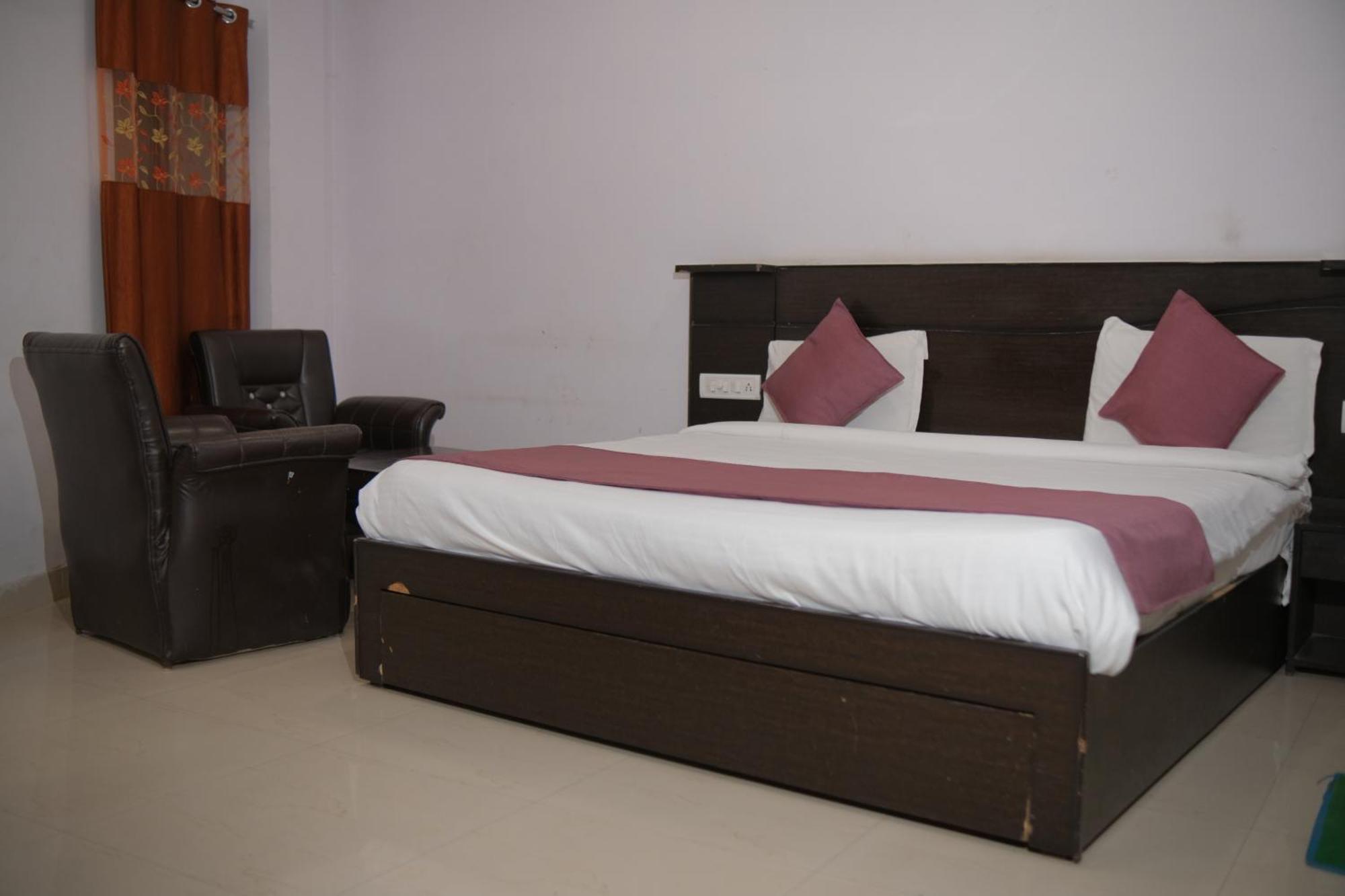 Hotel Quality Time 3*