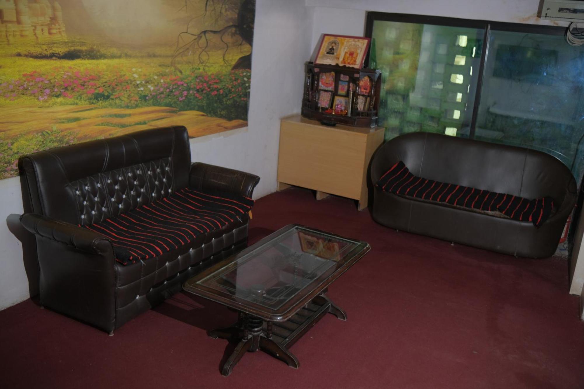 Quality Time Hotel Udaipur