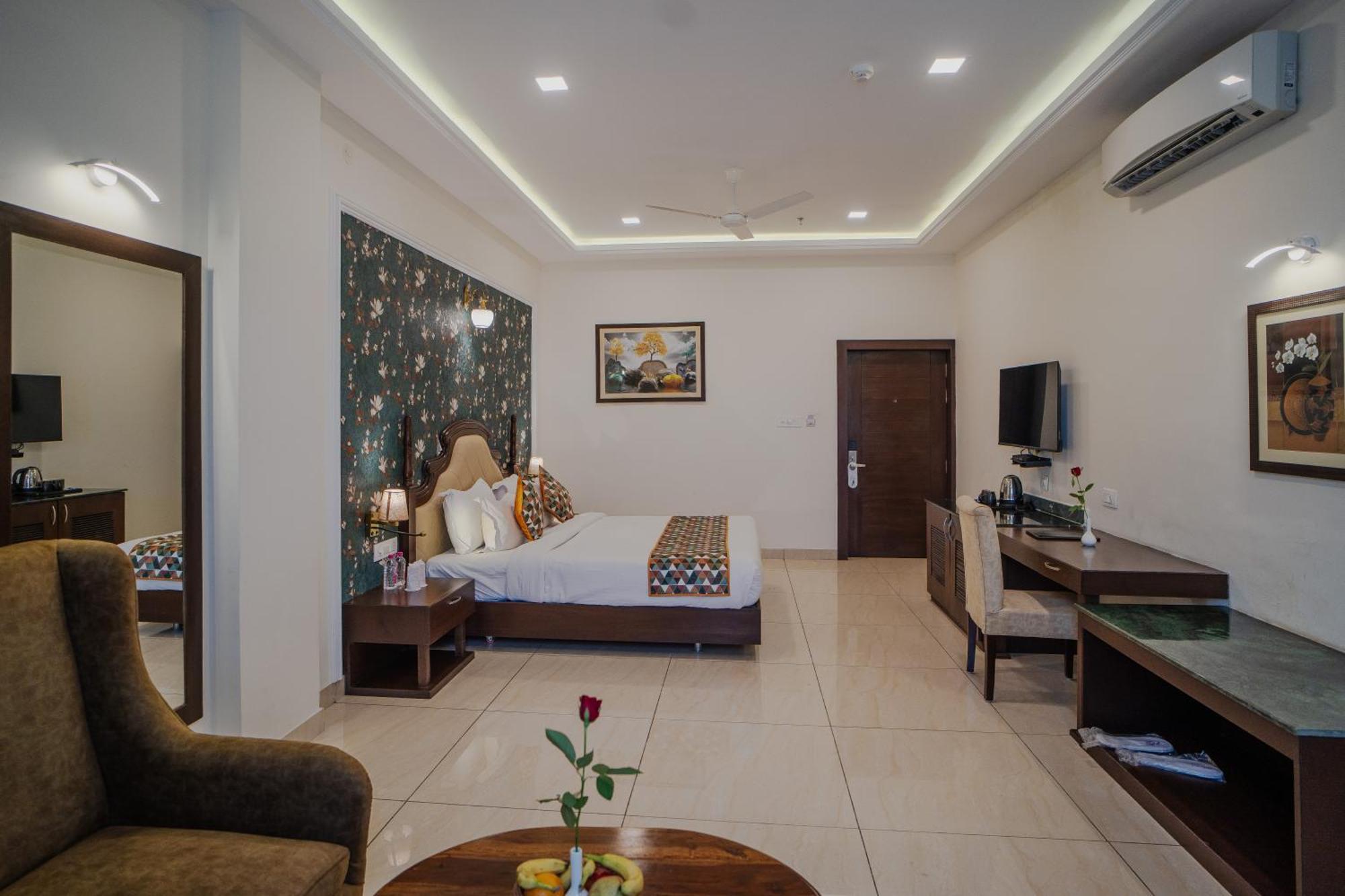 Hotel The Courtyard - Beyond Bar & Club Udaipur