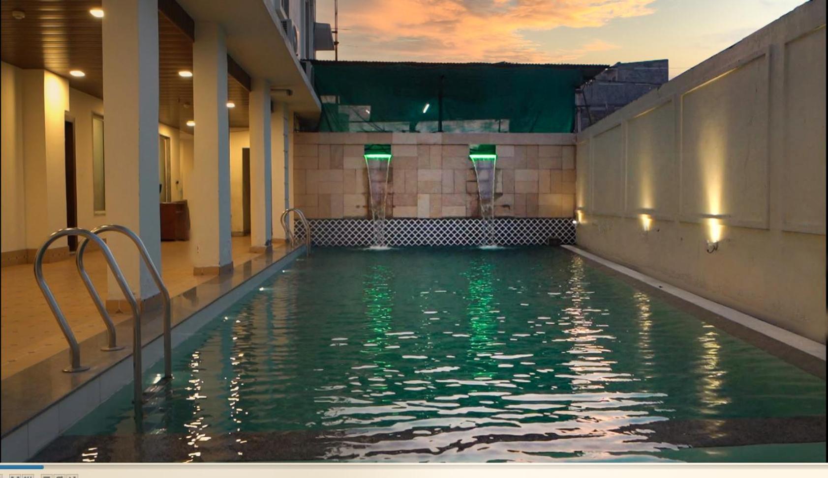 The Courtyard - Beyond Bar & Club