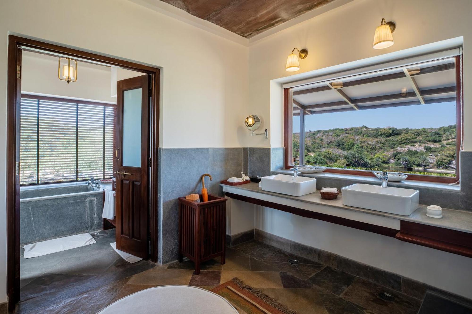 Chunda Shikar Oudi 5* Udaipur