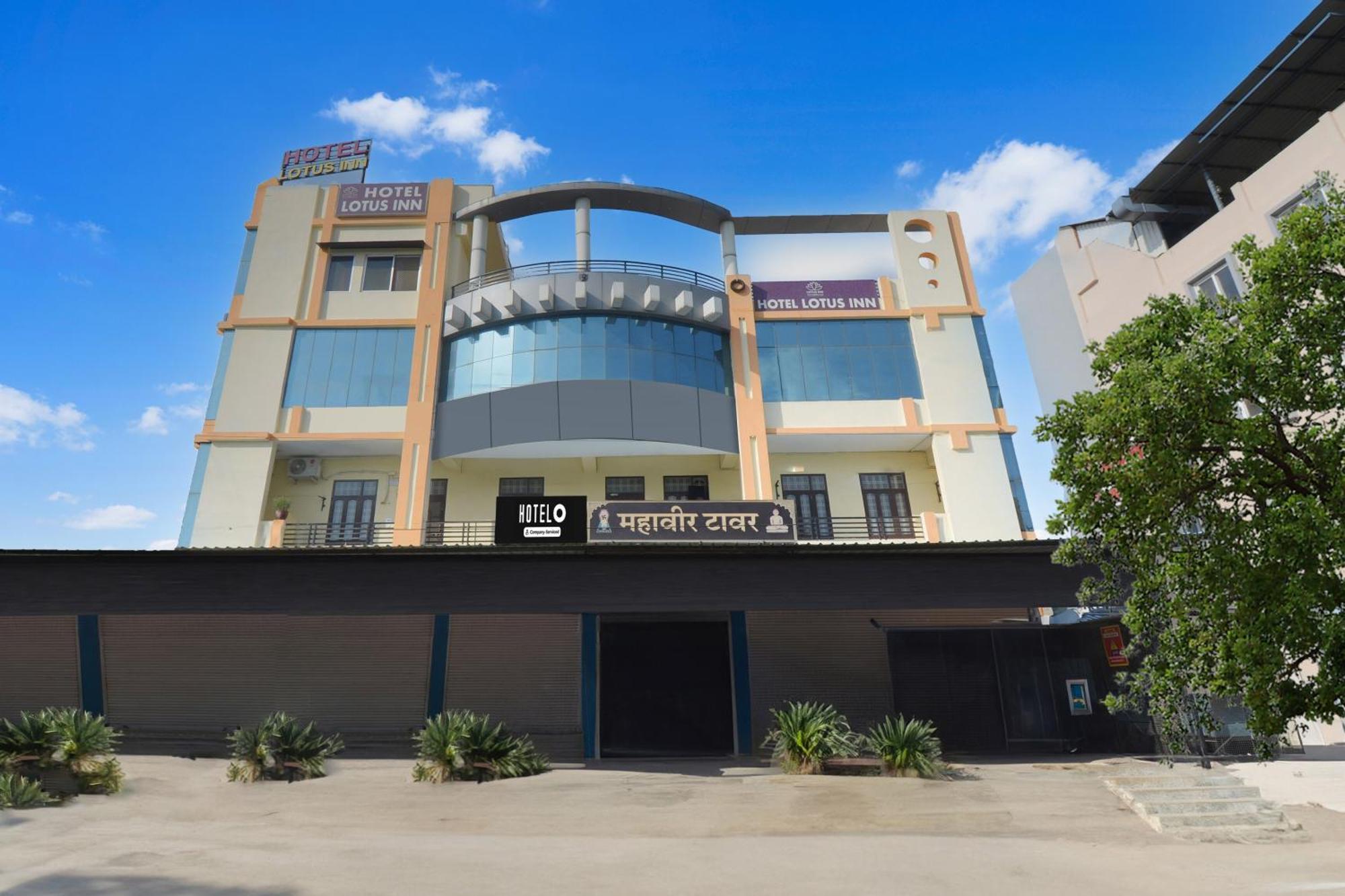 Hotel O Mahaveer Tower