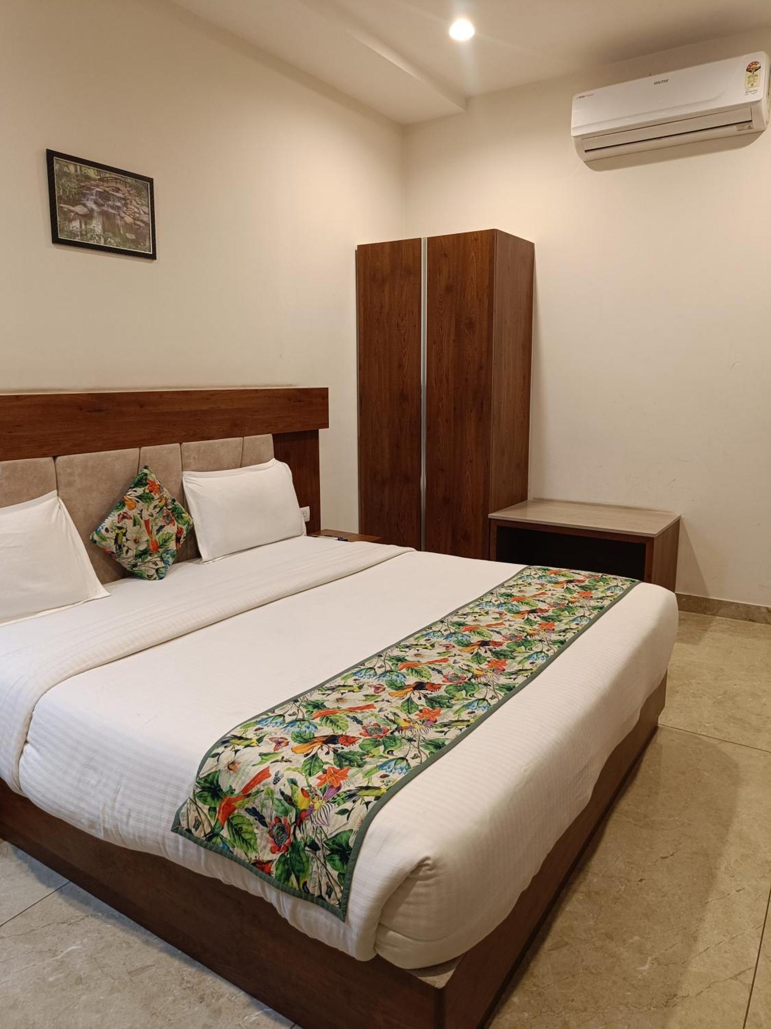 Hotel Remark Udaipur