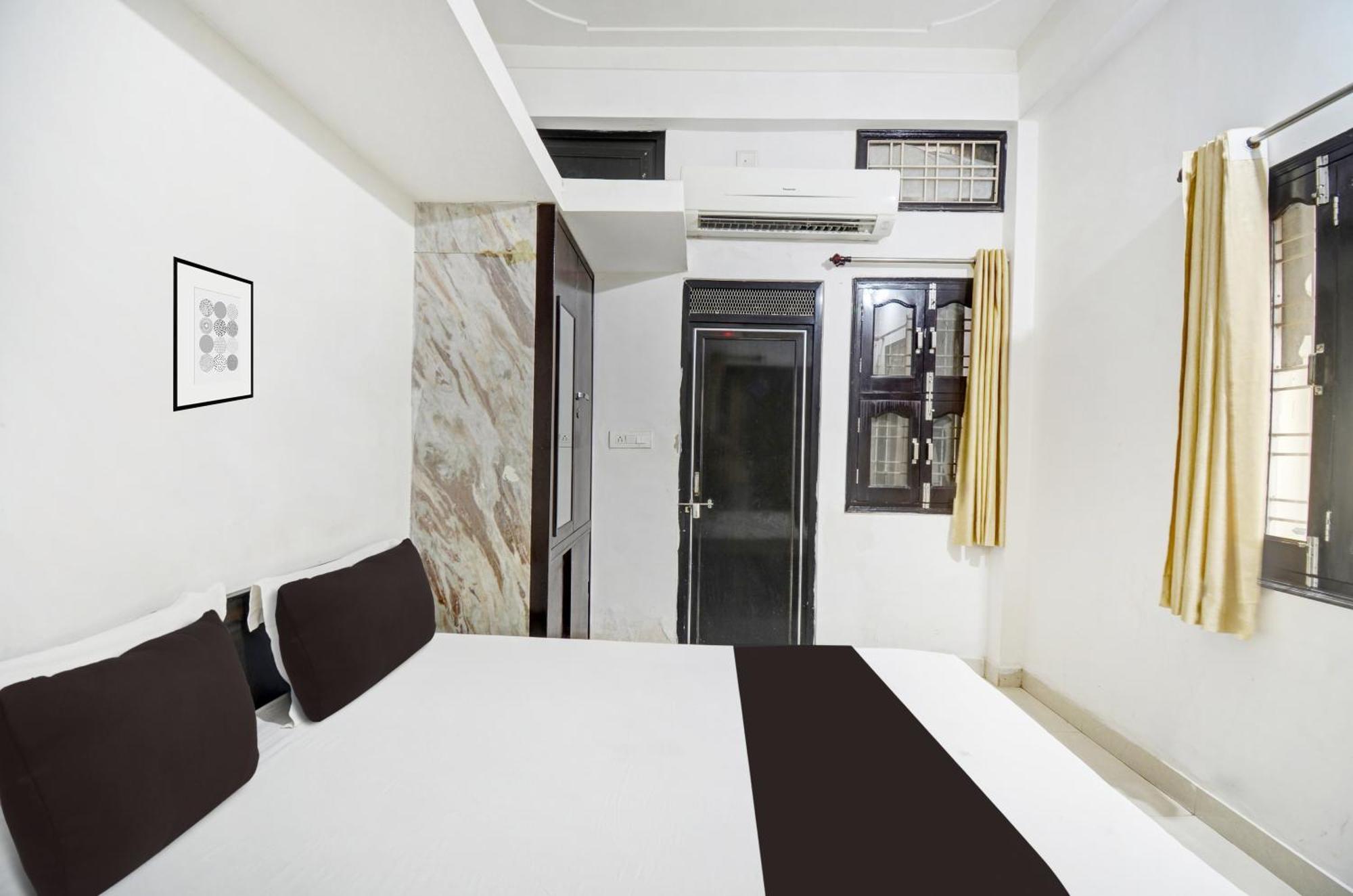 O The White Haveli Hotel