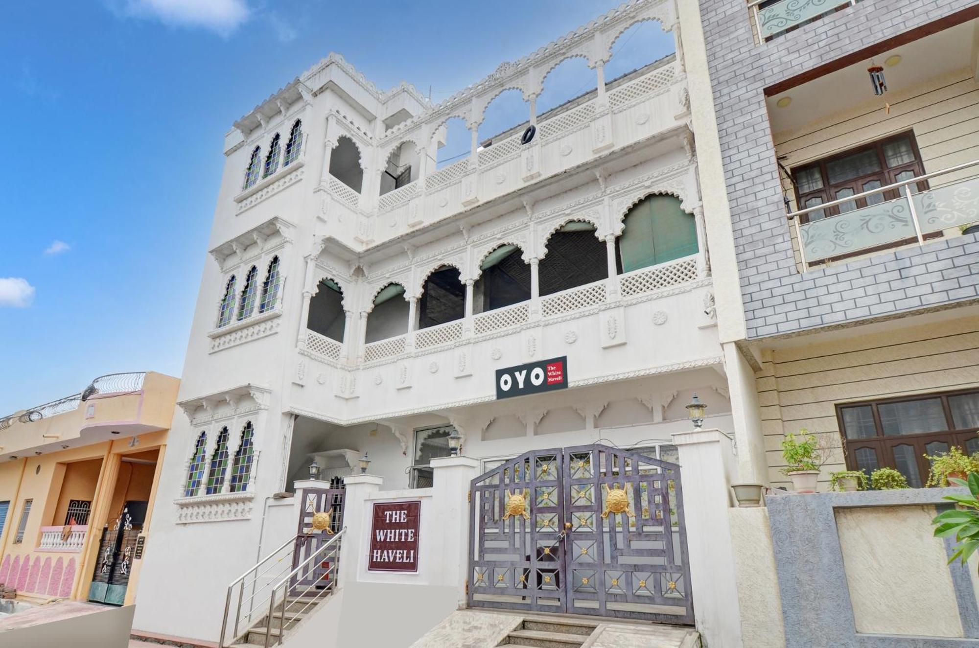 O The White Haveli 3*