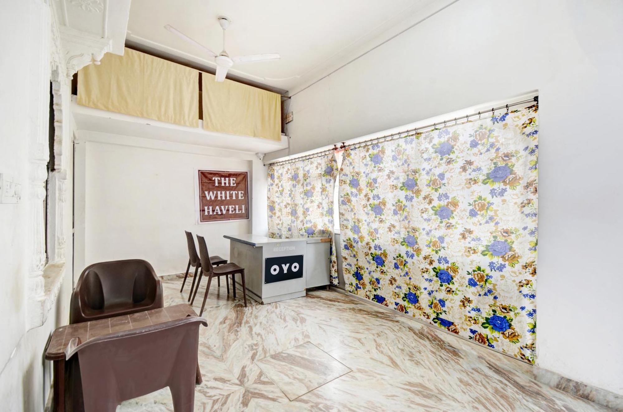 Hotel O The White Haveli Udaipur