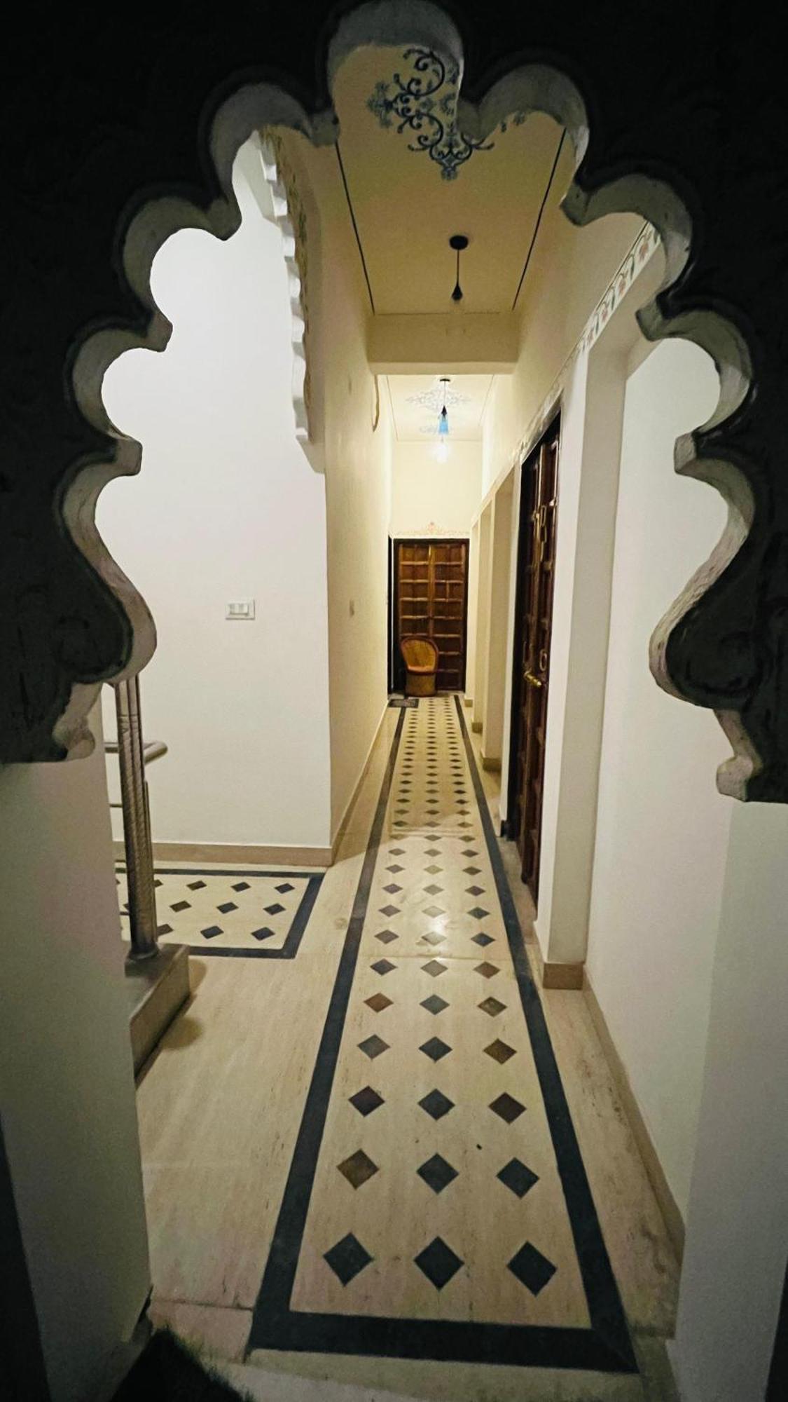 Hotel Ushaan Haveli