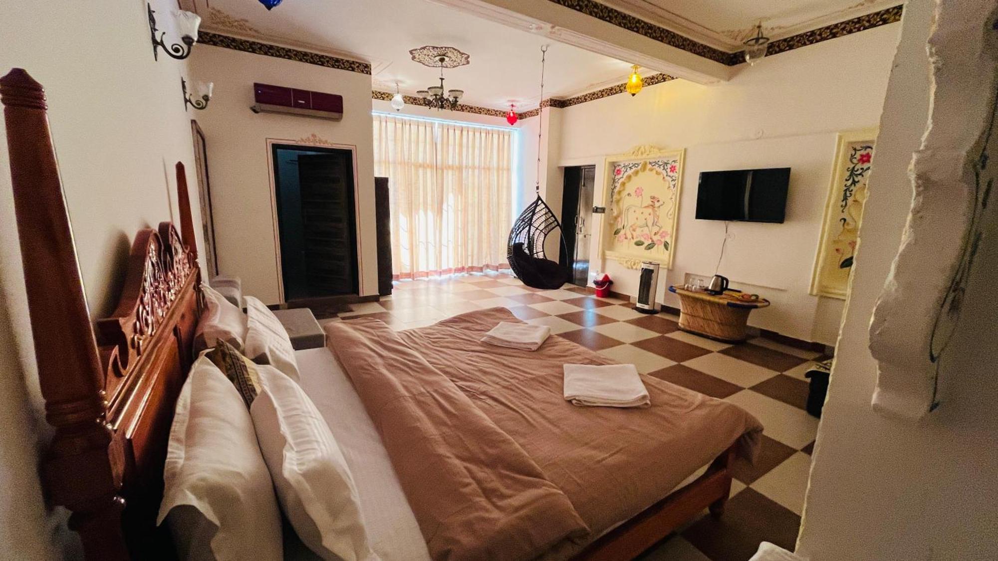 Hotel Ushaan Haveli Udaipur