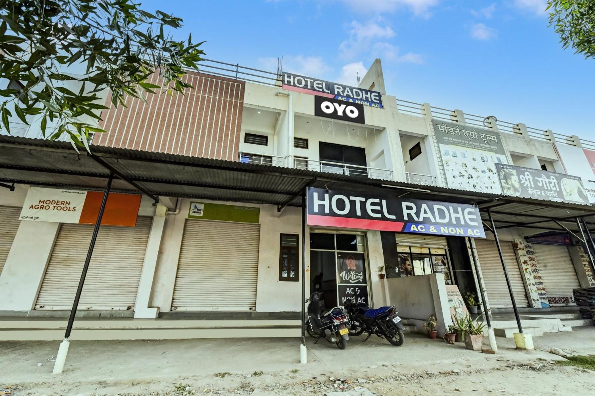 Hotel O Radhe
