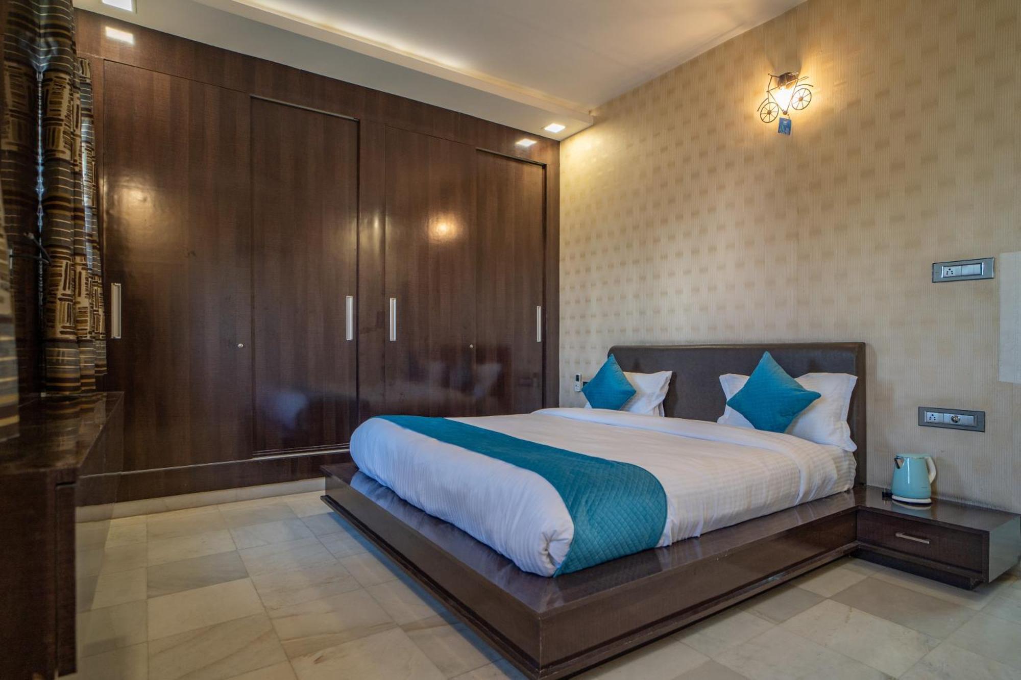 Guest house Casa Vista Hideaway 4br By Homeyhuts Udaipur