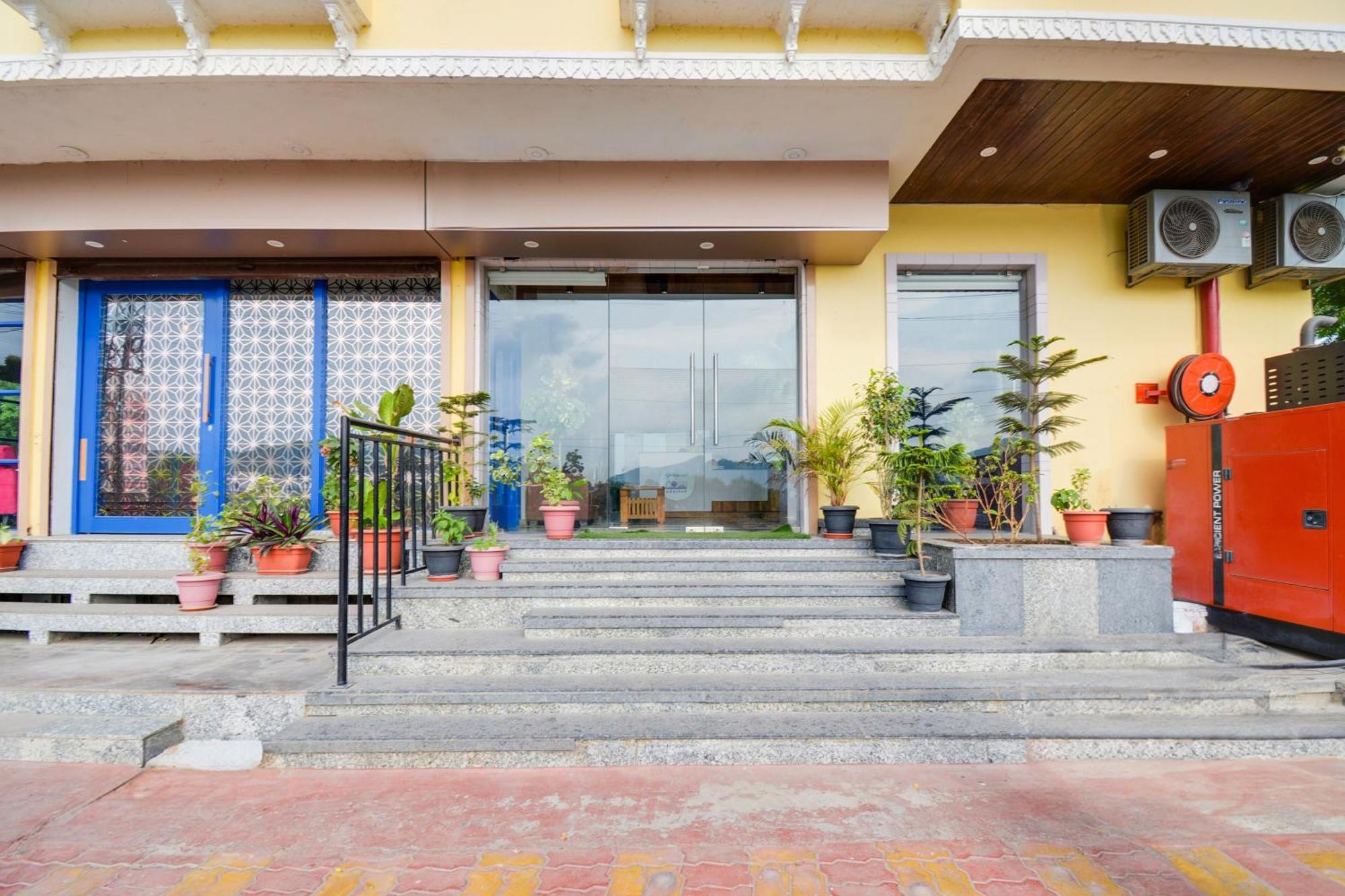 Hotel O Maanvadgarh 3*