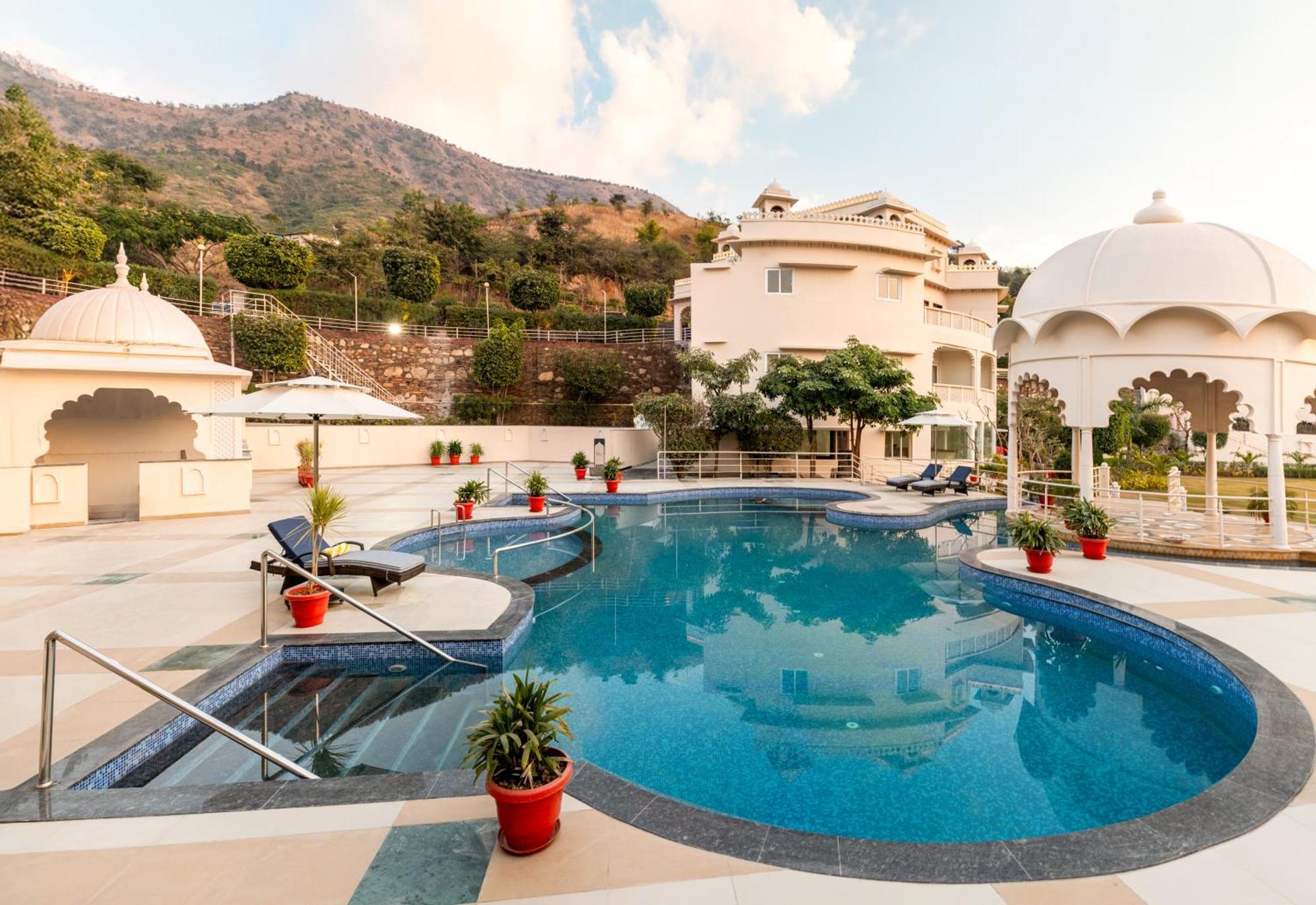 Sayaji & Hotel Udaipur