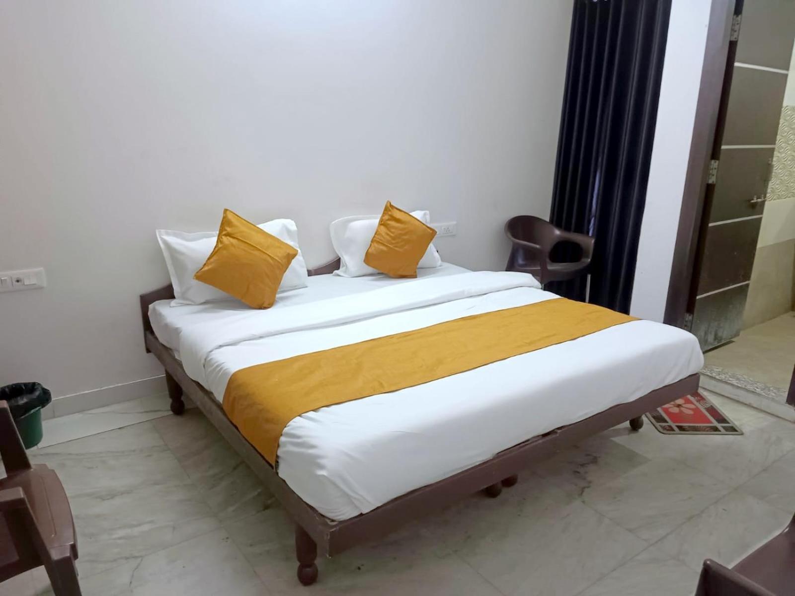 Hotel Shubham *