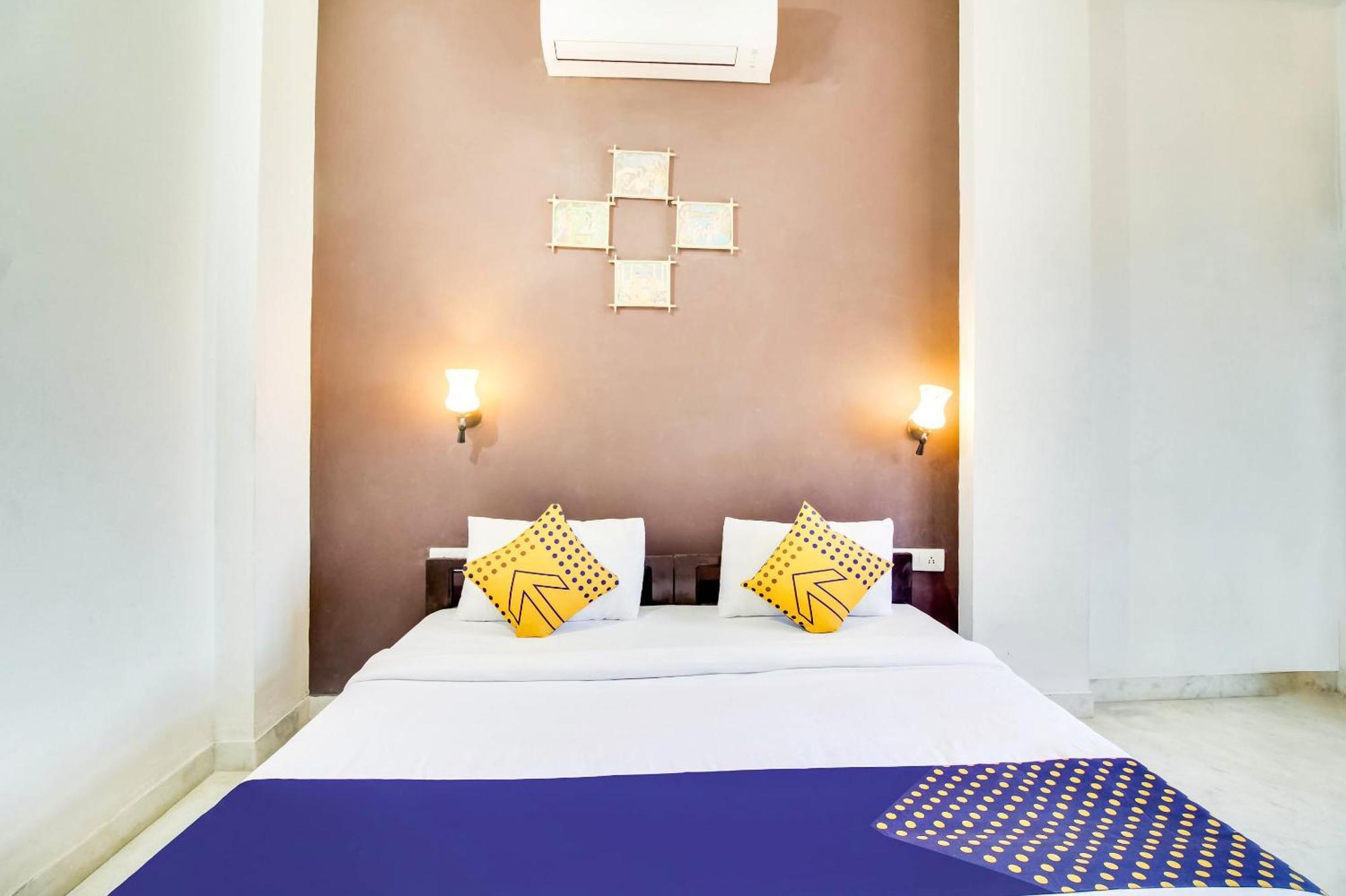 Spot On Namaste Hotel 2*