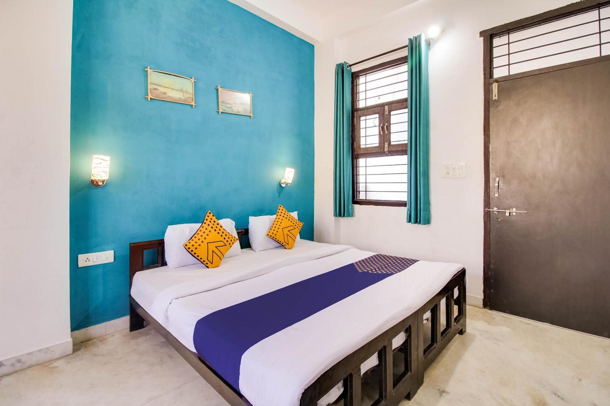 Spot On Namaste Hotel 2*