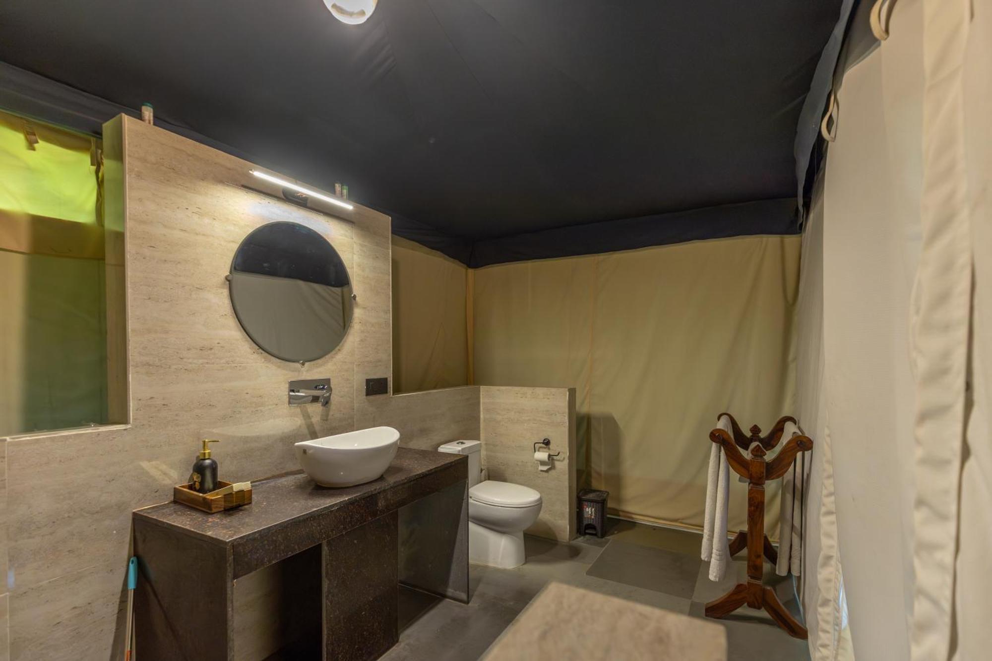 Dera Baghdarrah Nature Retreat