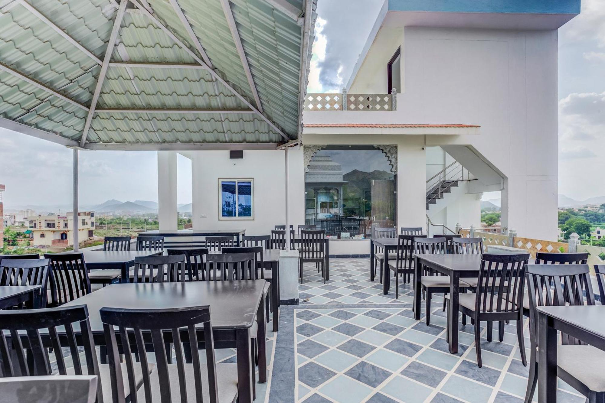 O Achrol Haveli Sukher Udaipur