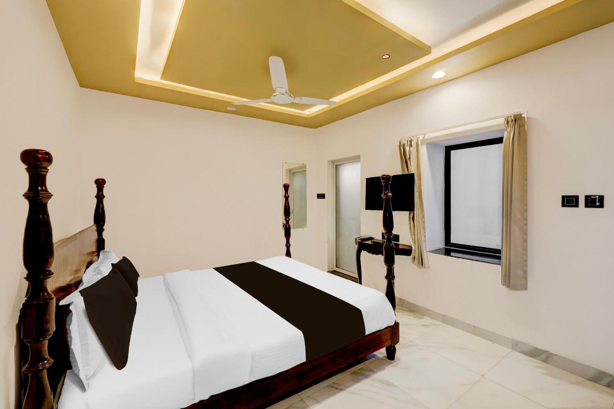 Hotel O N Hill View 3*