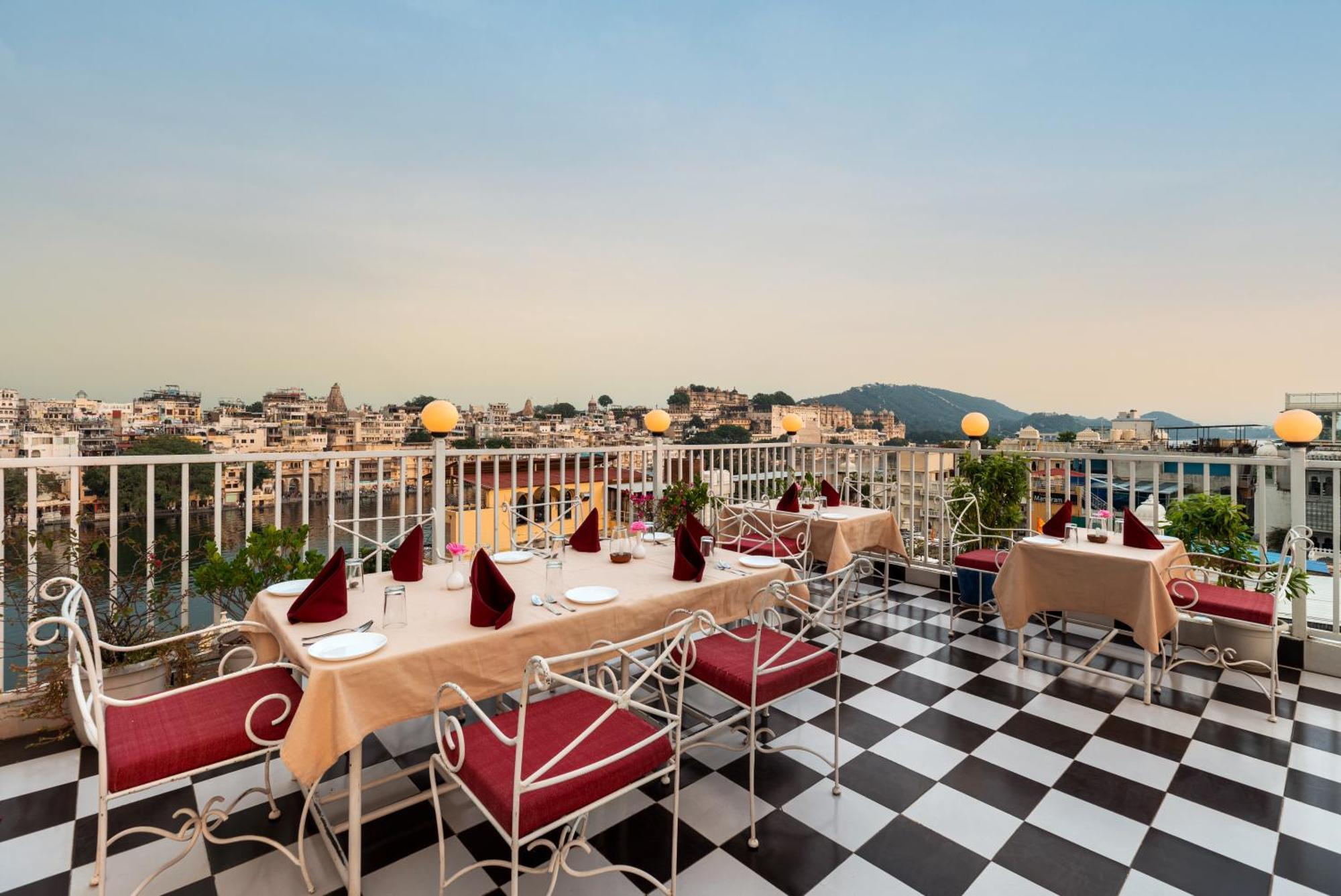Bed & Breakfast Panorama Haveli