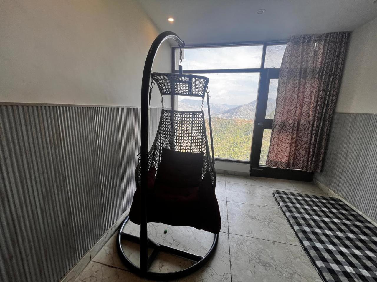 Hotel Pinerock Resort Best Selling Property In Mussoorie ! Luxury Rooms ! Mountain View ! Open Terrace ! Cafe ! Parking ! 4*
