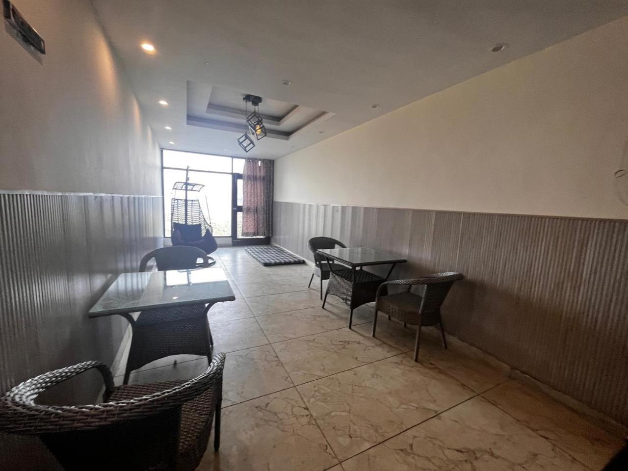 Pinerock Resort Best Selling Property In Mussoorie ! Luxury Rooms ! Mountain View ! Open Terrace ! Cafe ! Parking ! 4*