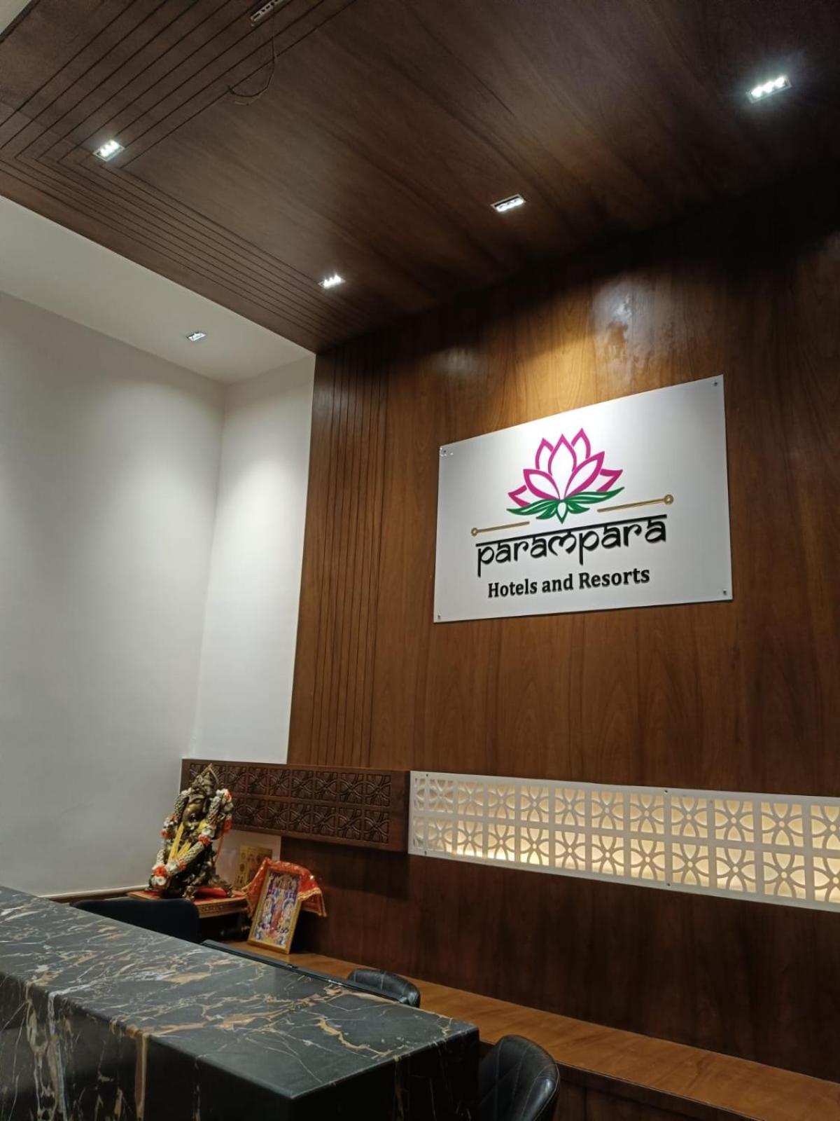 Parampara And Hotel 3*