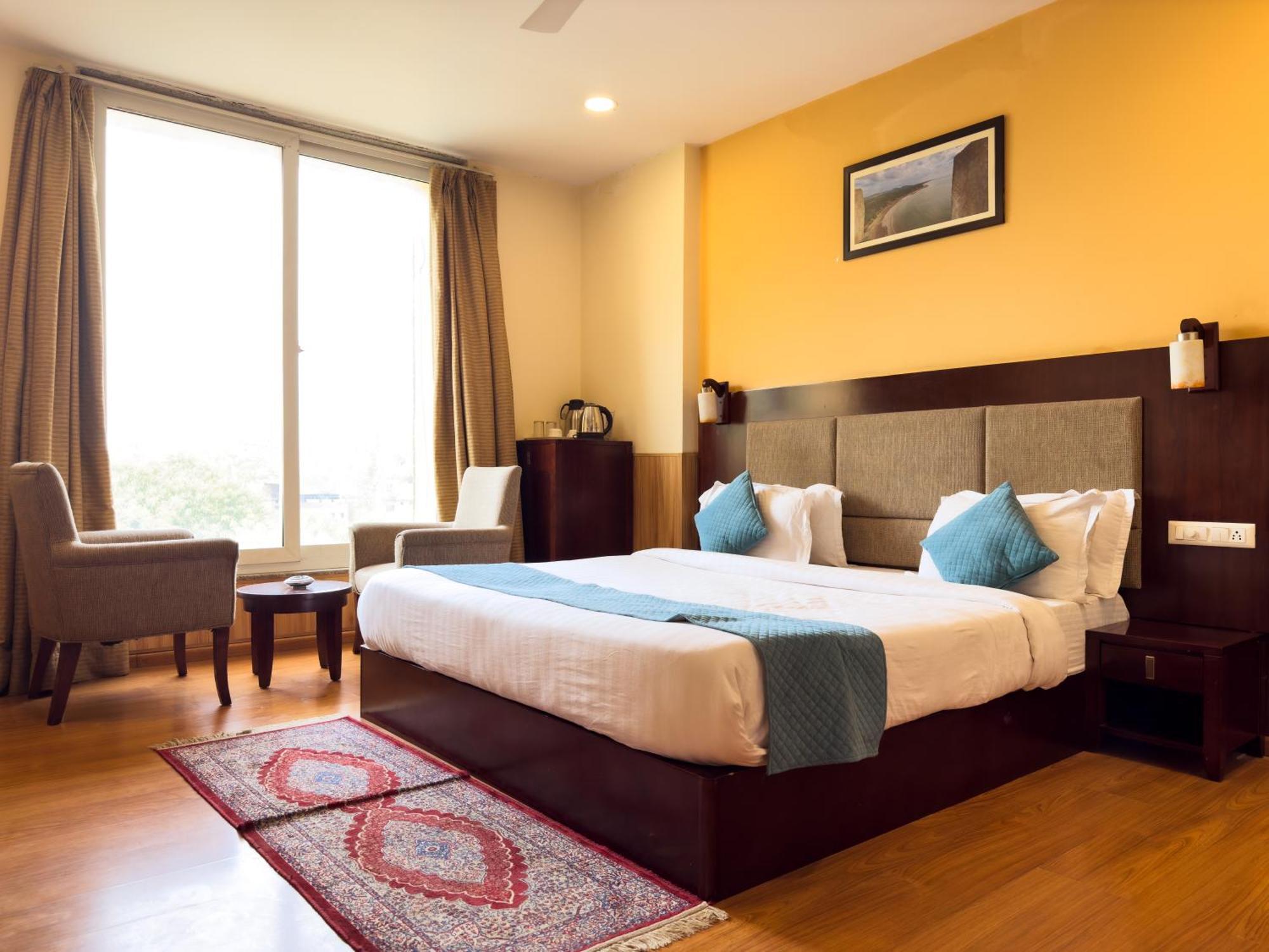 Royal Palm - A Budget In 3* Udaipur