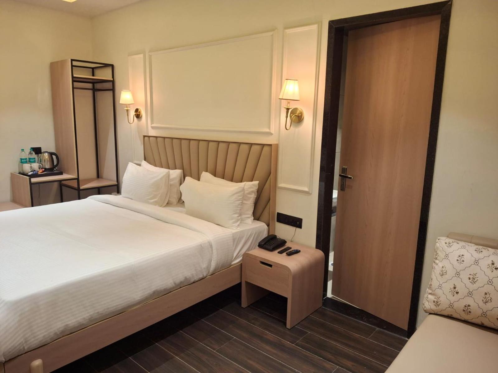 Hotel Playsales Naori Udaipur