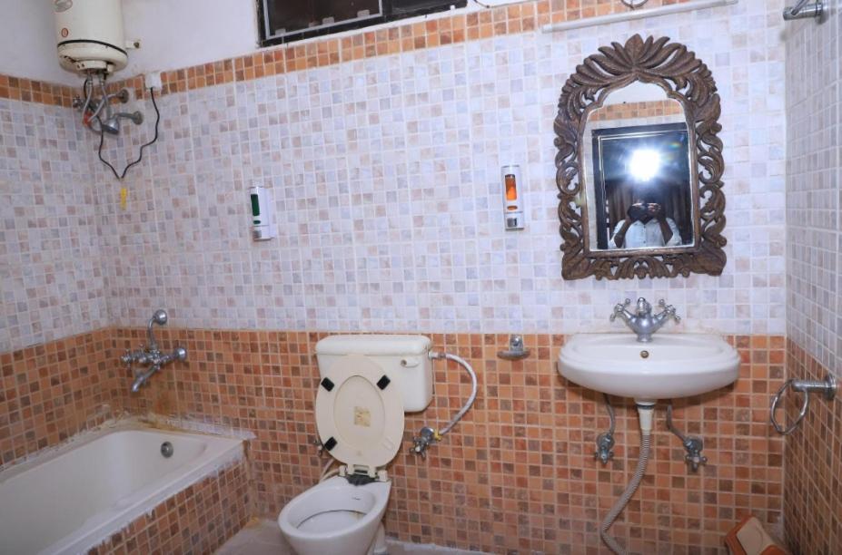 Moti Mahal By A Reva Group Hotel