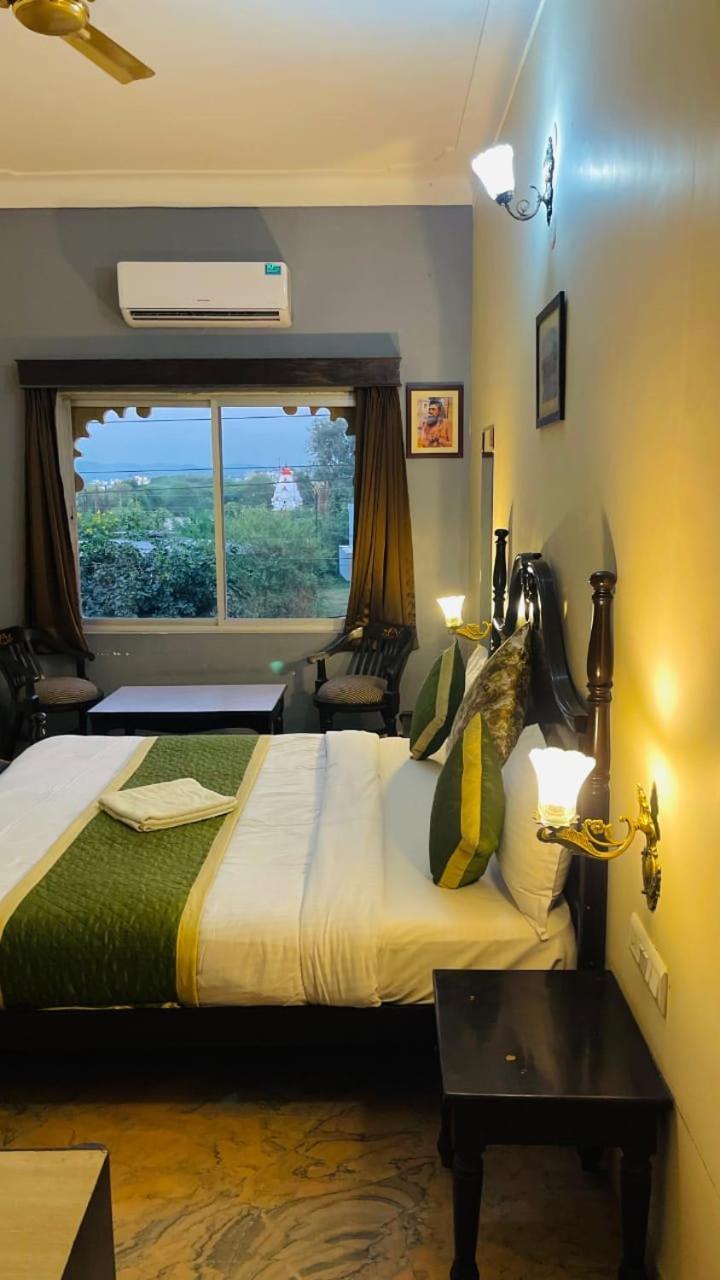 Hotel Moti Mahal By A Reva Group